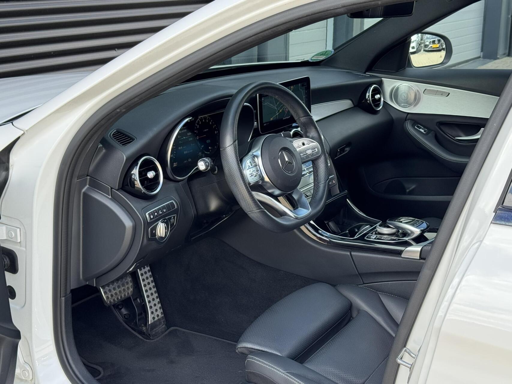 Foto van Mercedes-Benz C 300 E