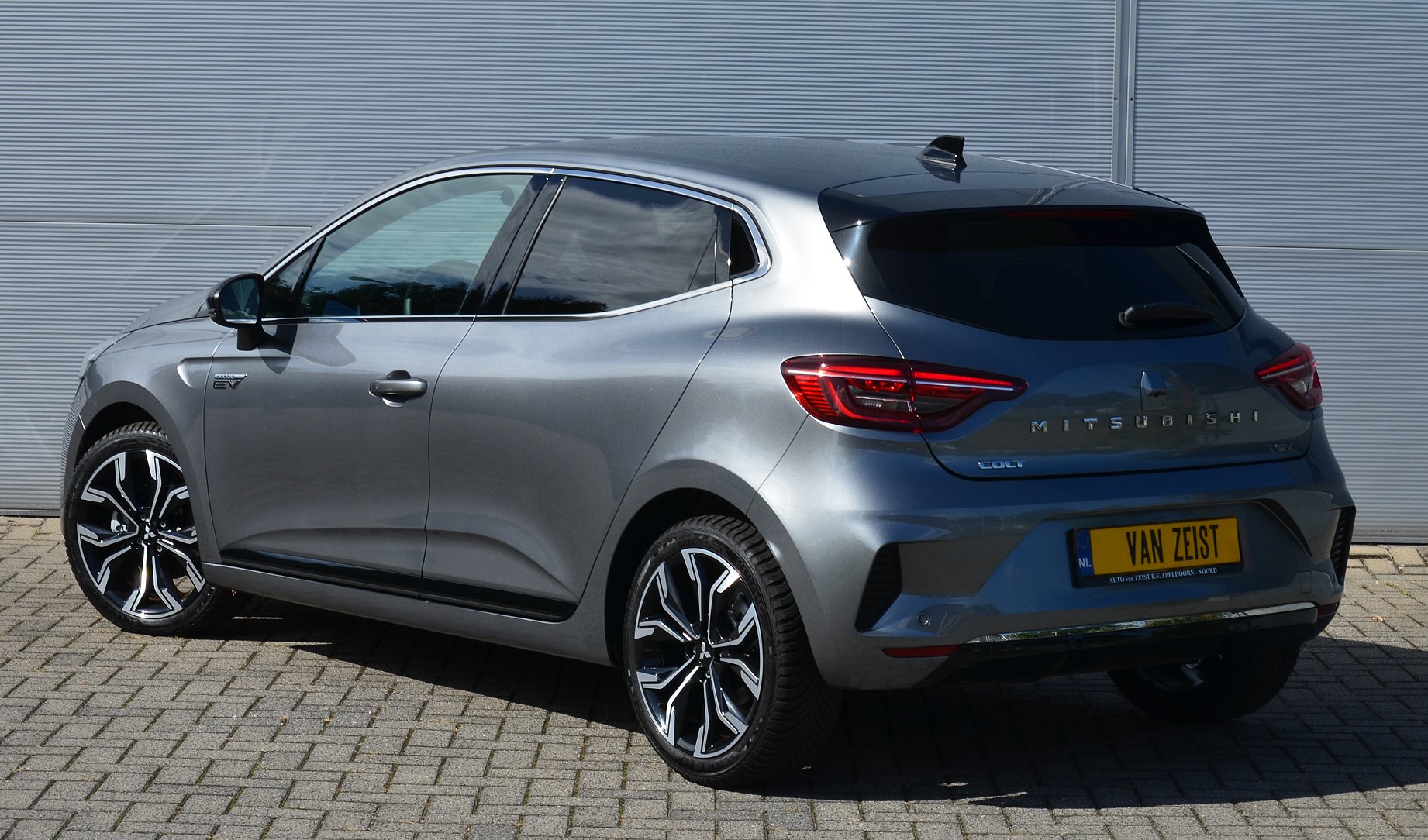 Foto van Mitsubishi Colt