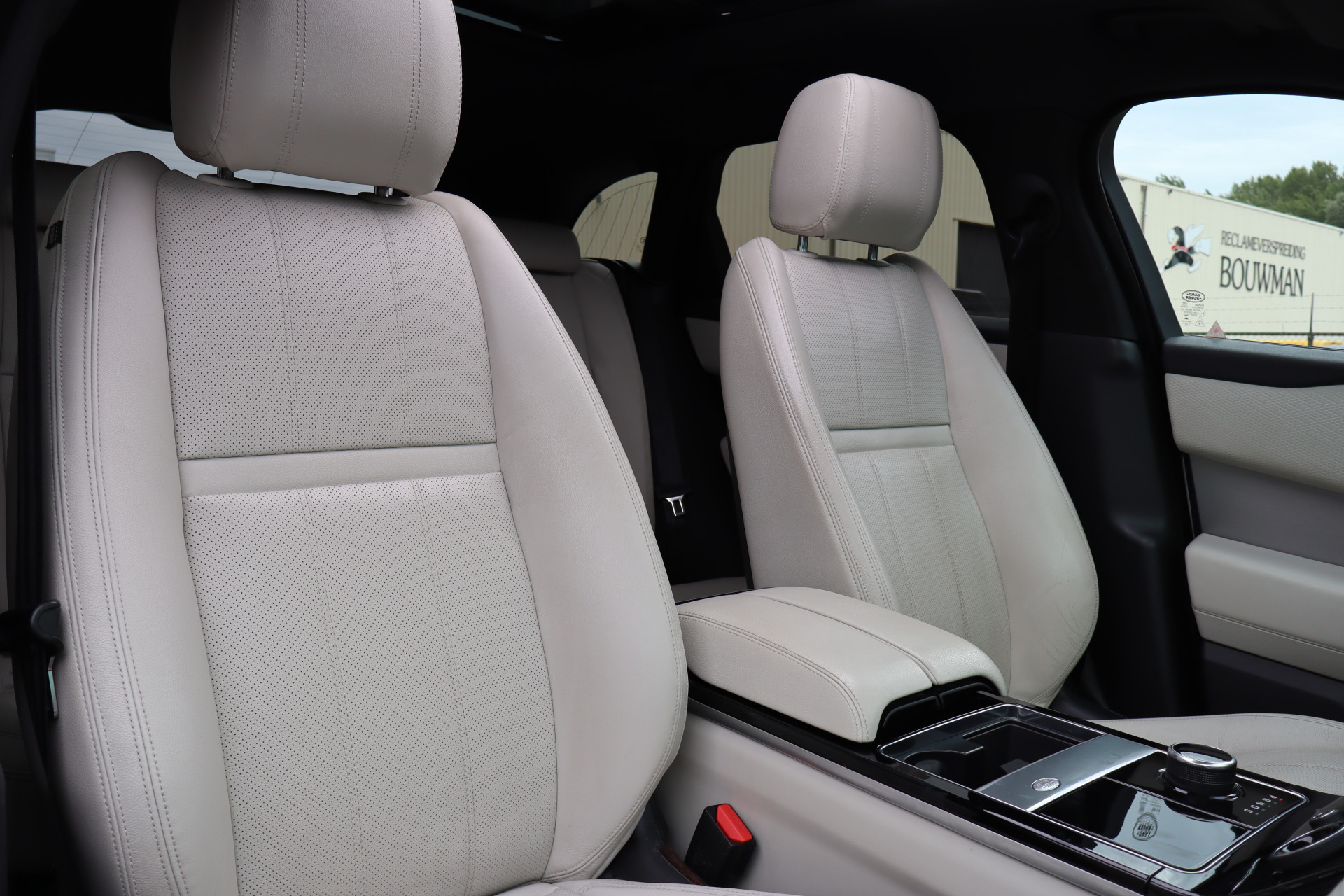 Foto van Land Rover Range Rover Velar