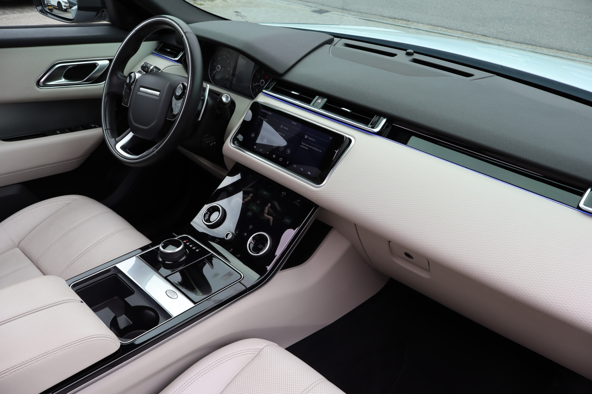 Foto van Land Rover Range Rover Velar