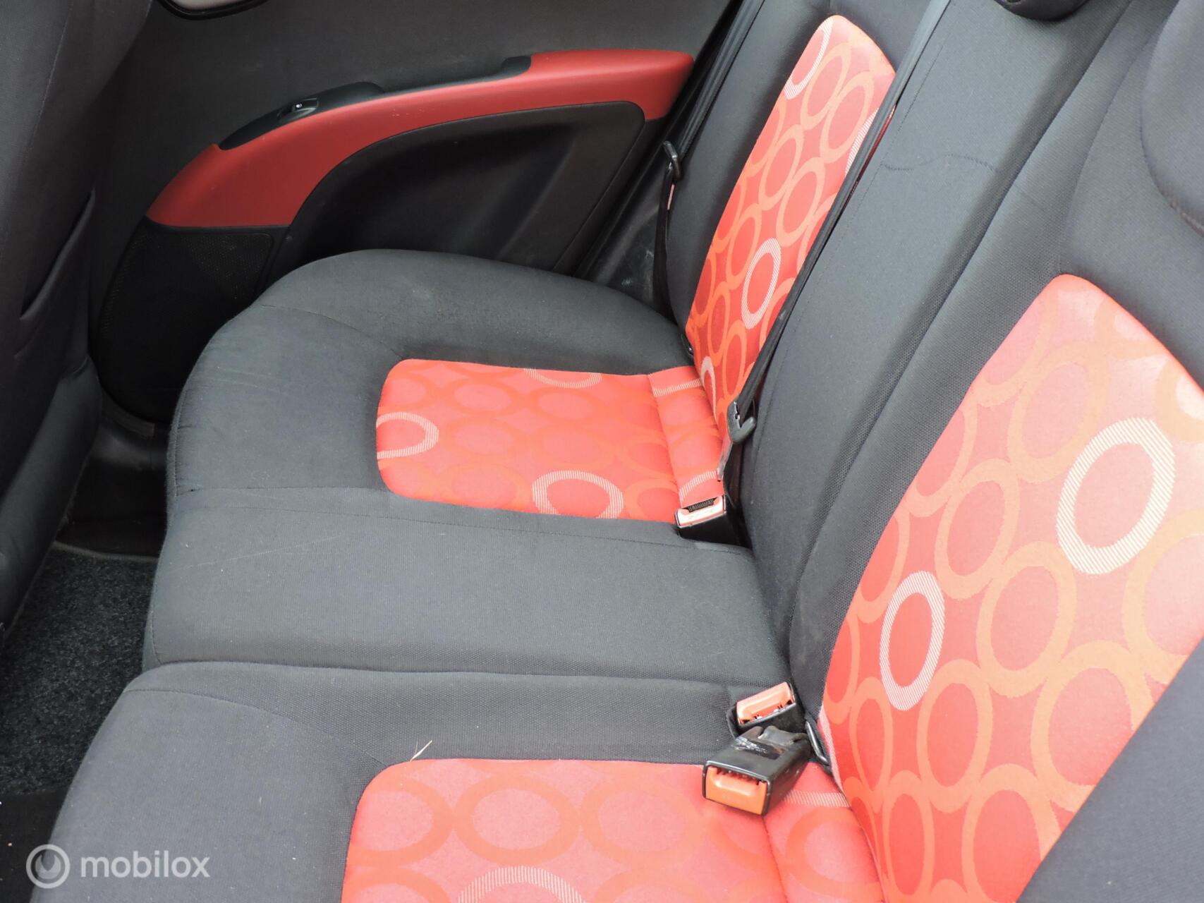 Foto van Hyundai I10