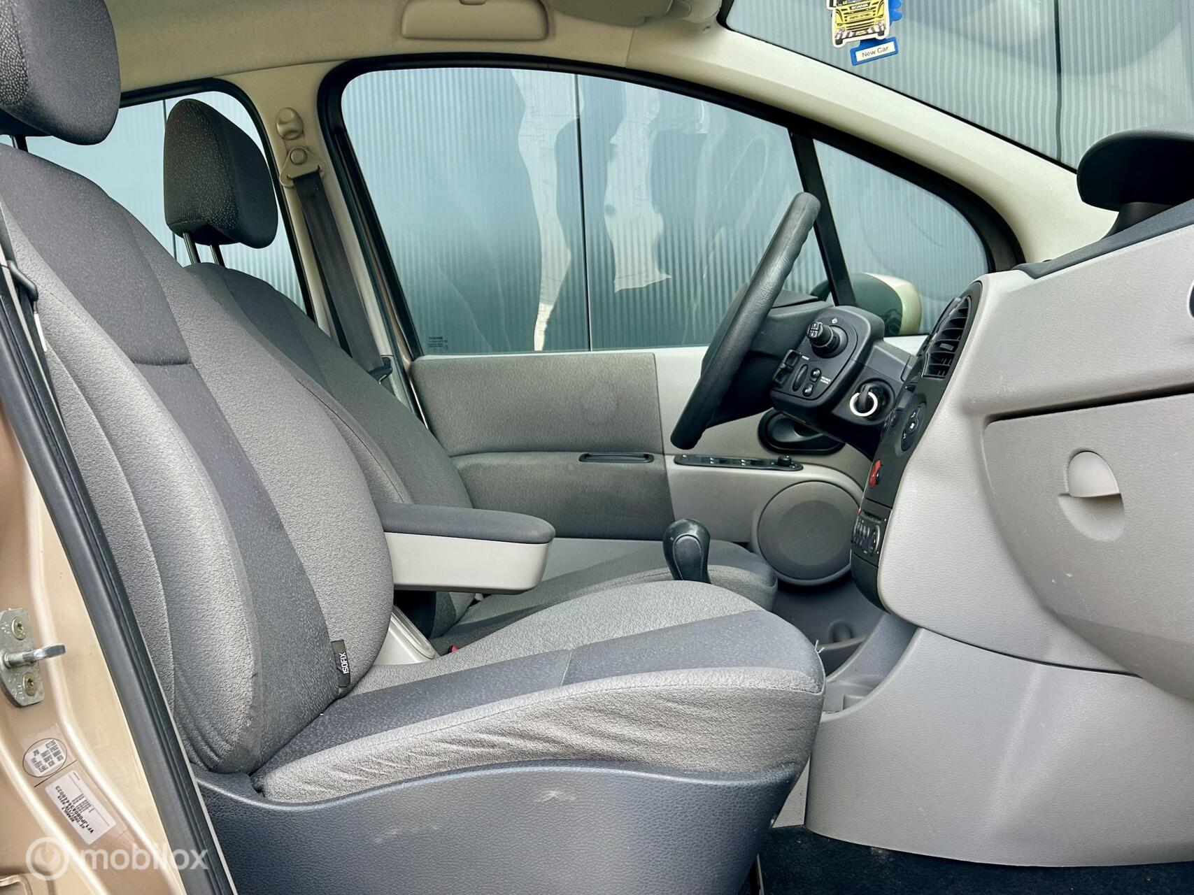 Foto van Renault Modus