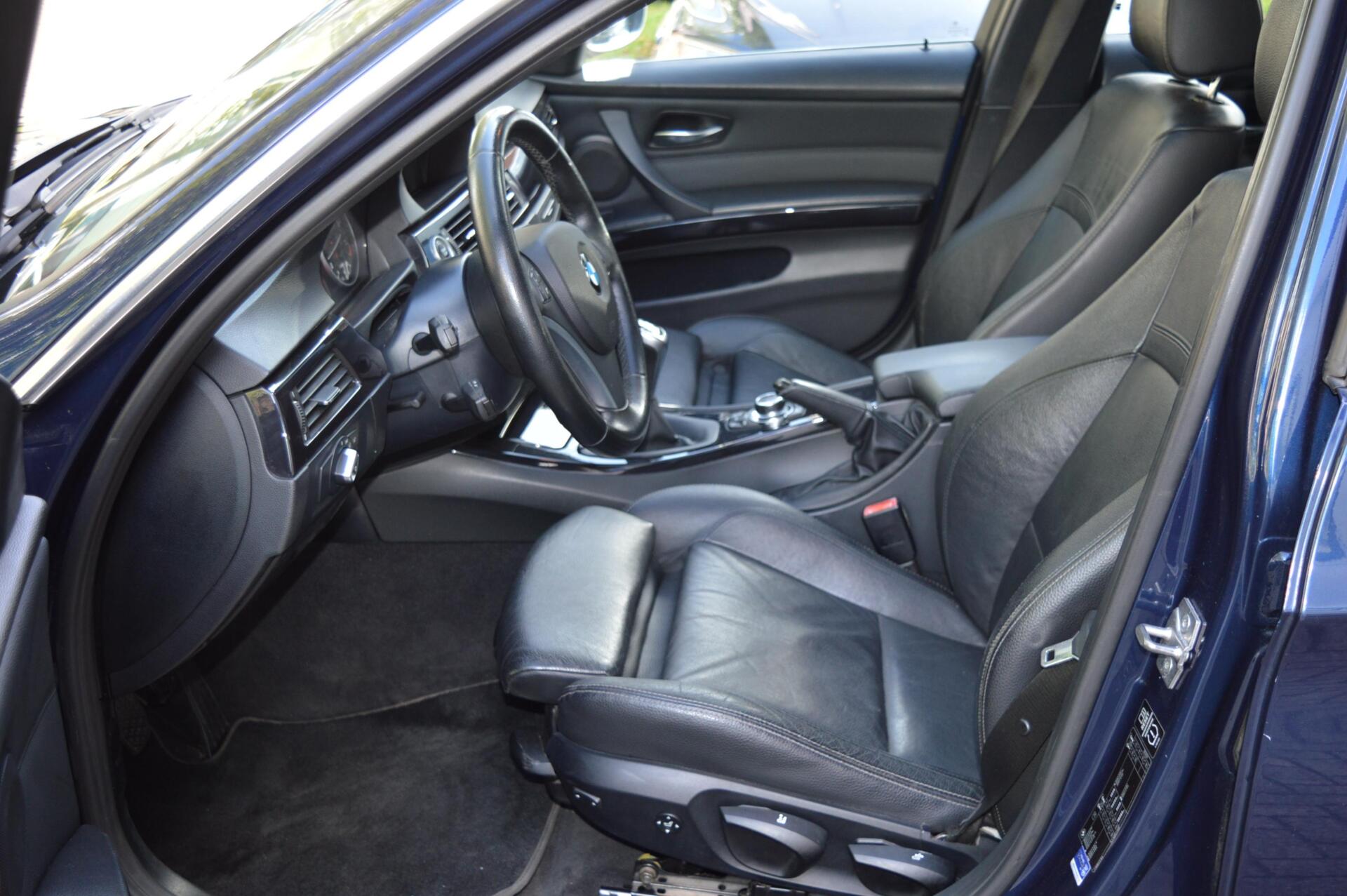 Foto van BMW 325i xDrive