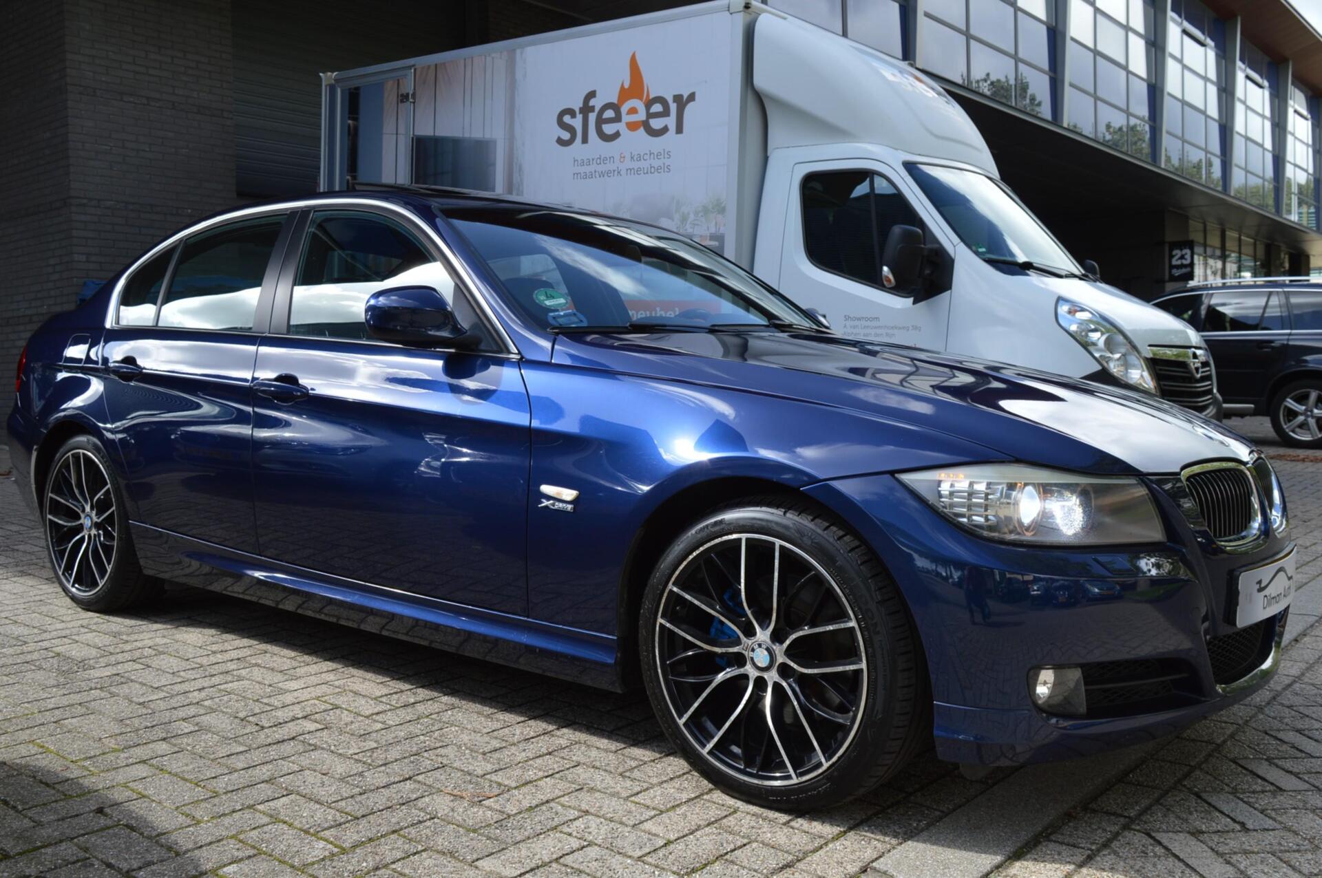 Foto van BMW 325i xDrive