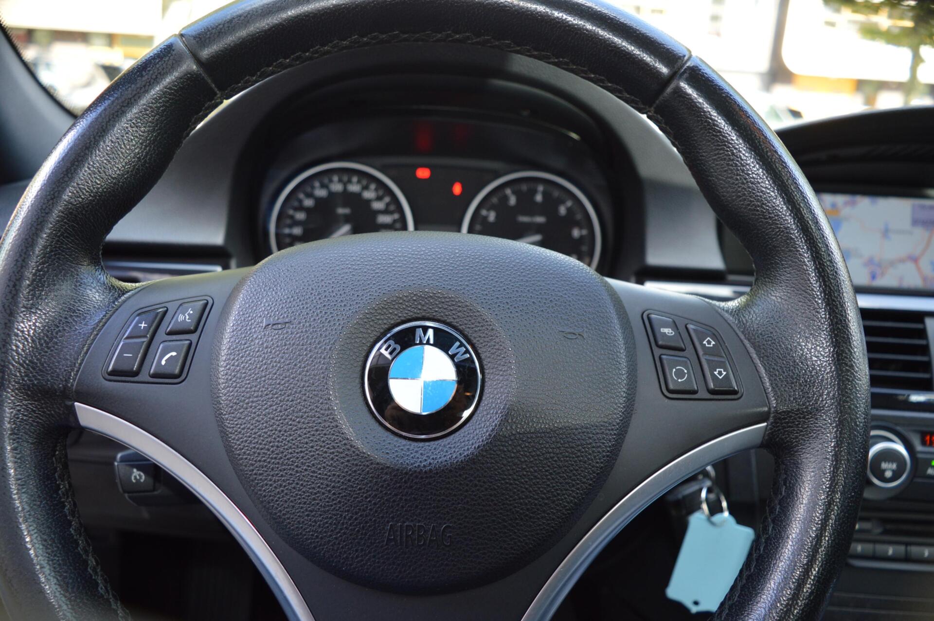 Foto van BMW 325i xDrive