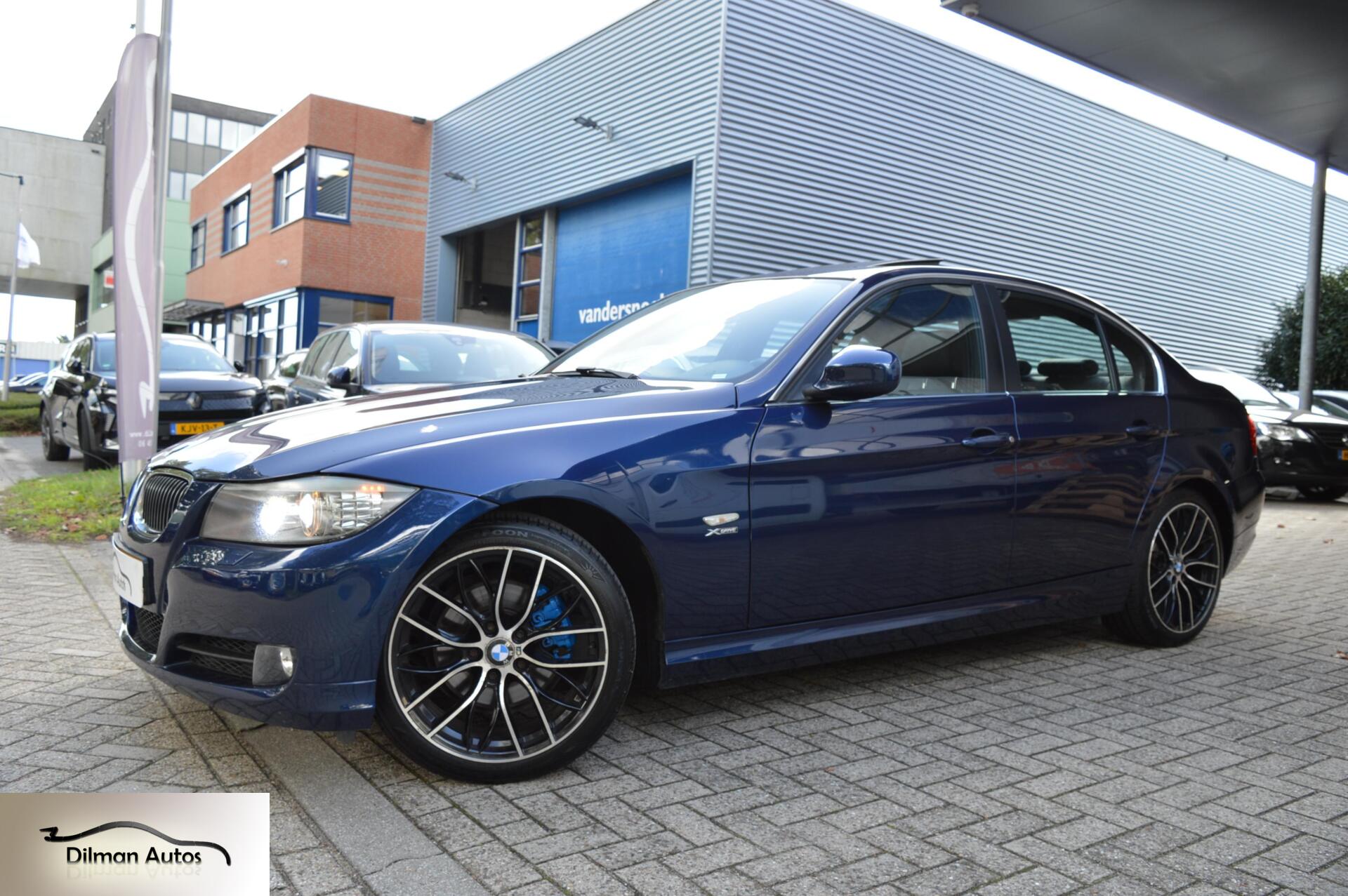 Foto van BMW 325i xDrive