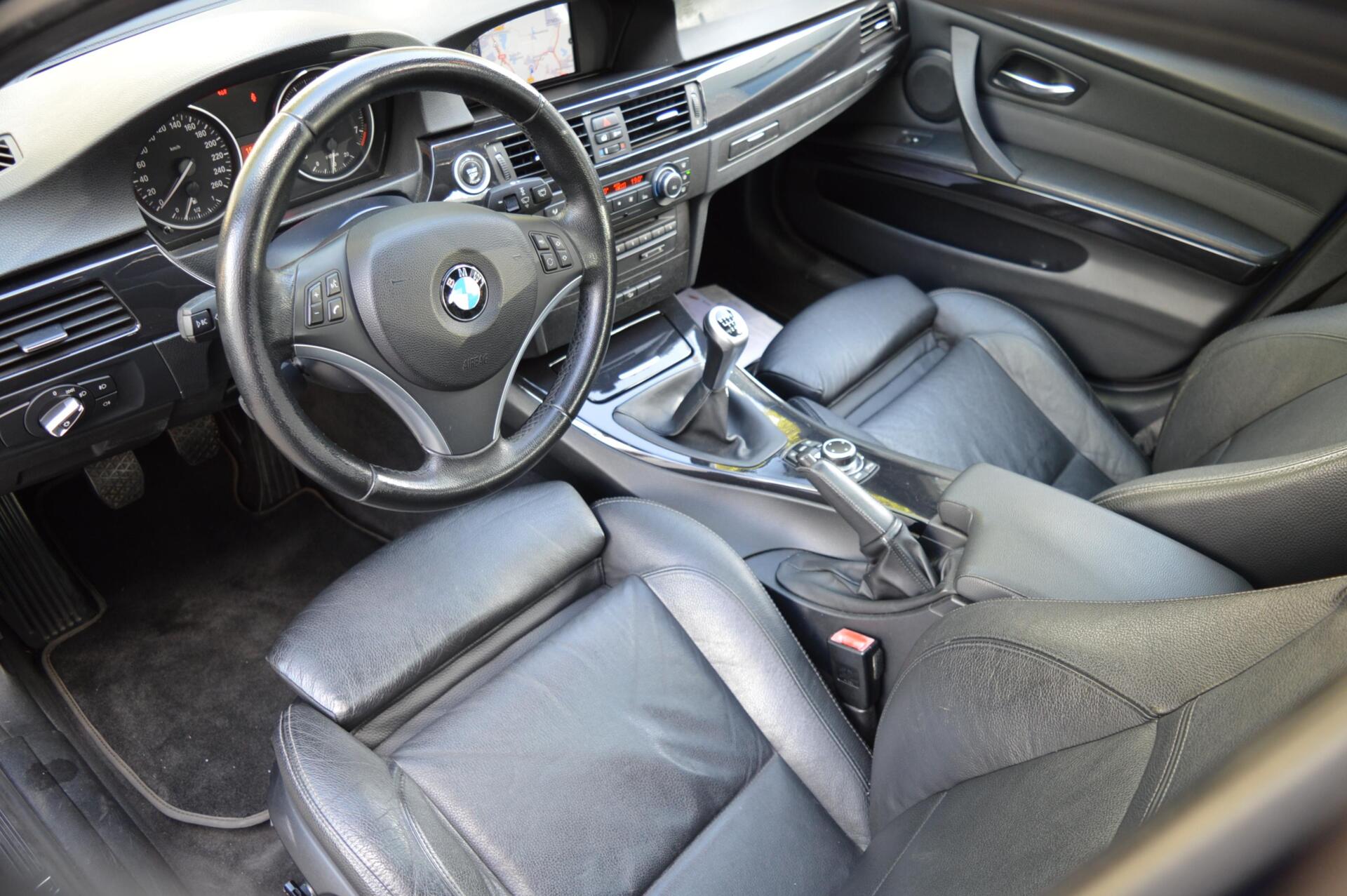 Foto van BMW 325i xDrive