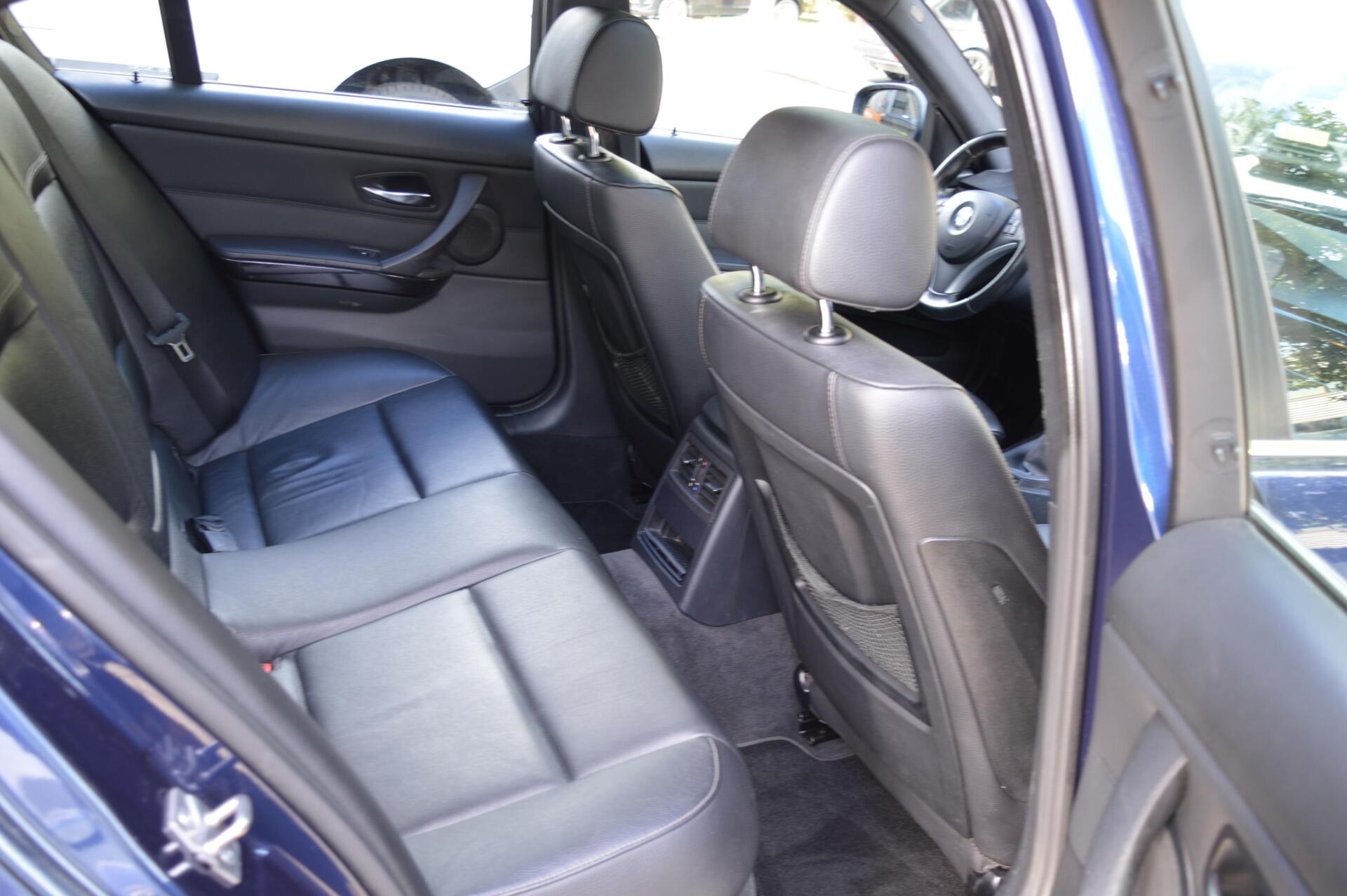 Foto van BMW 325i xDrive