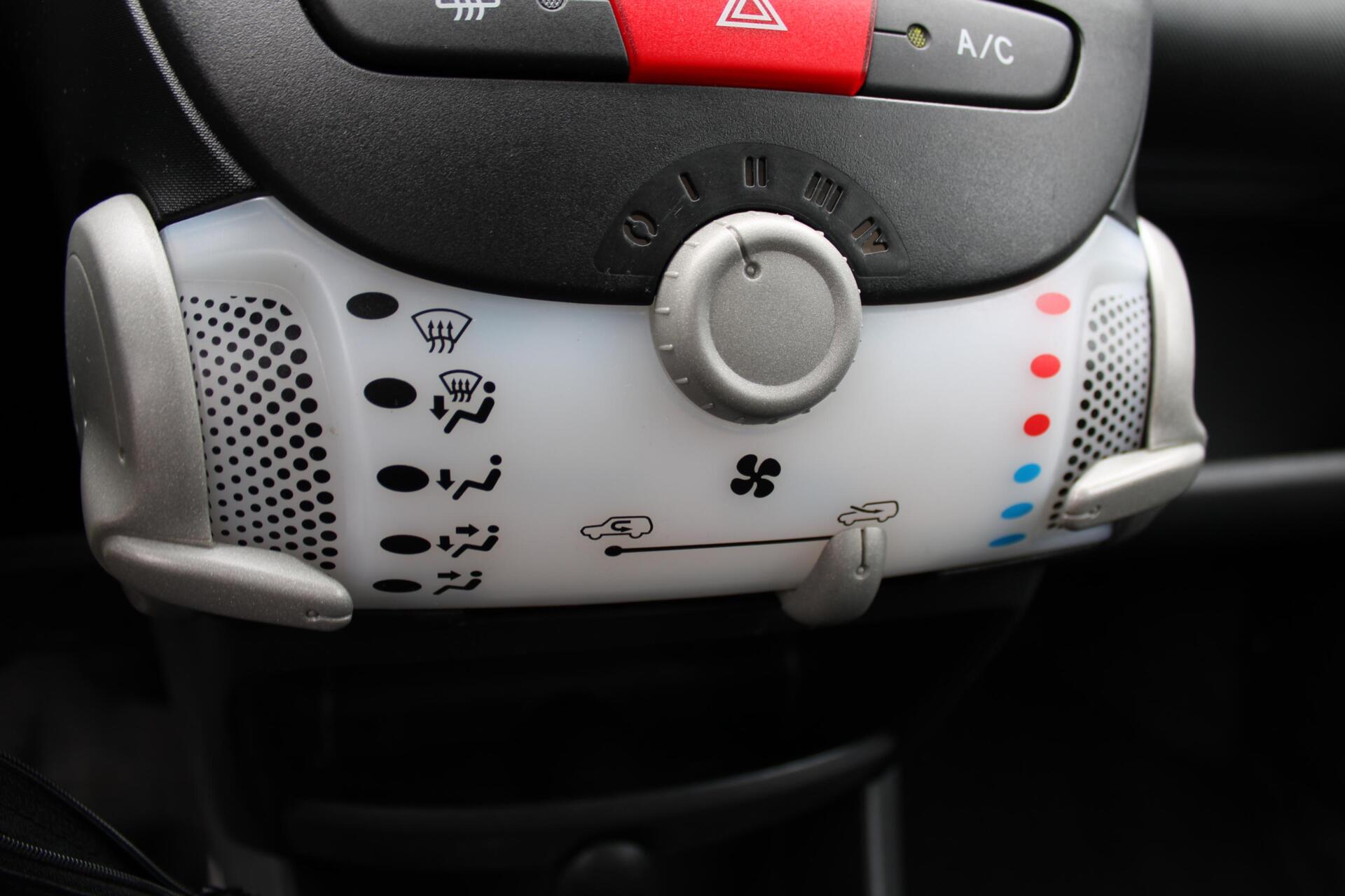 Foto van Peugeot 107