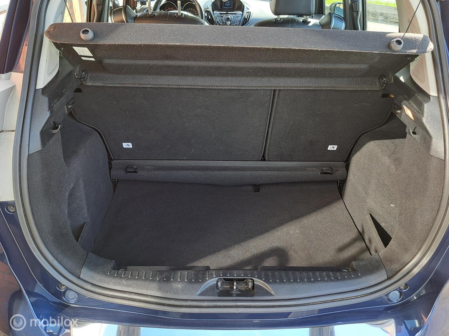 Foto van Ford B-max