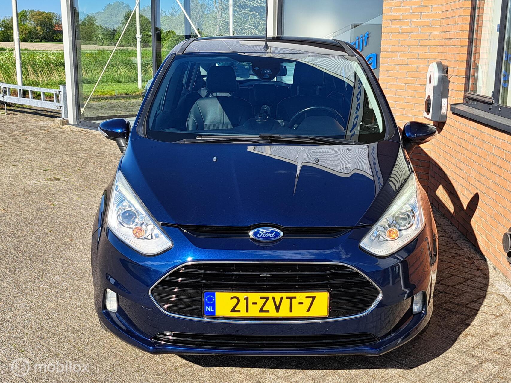 Foto van Ford B-max