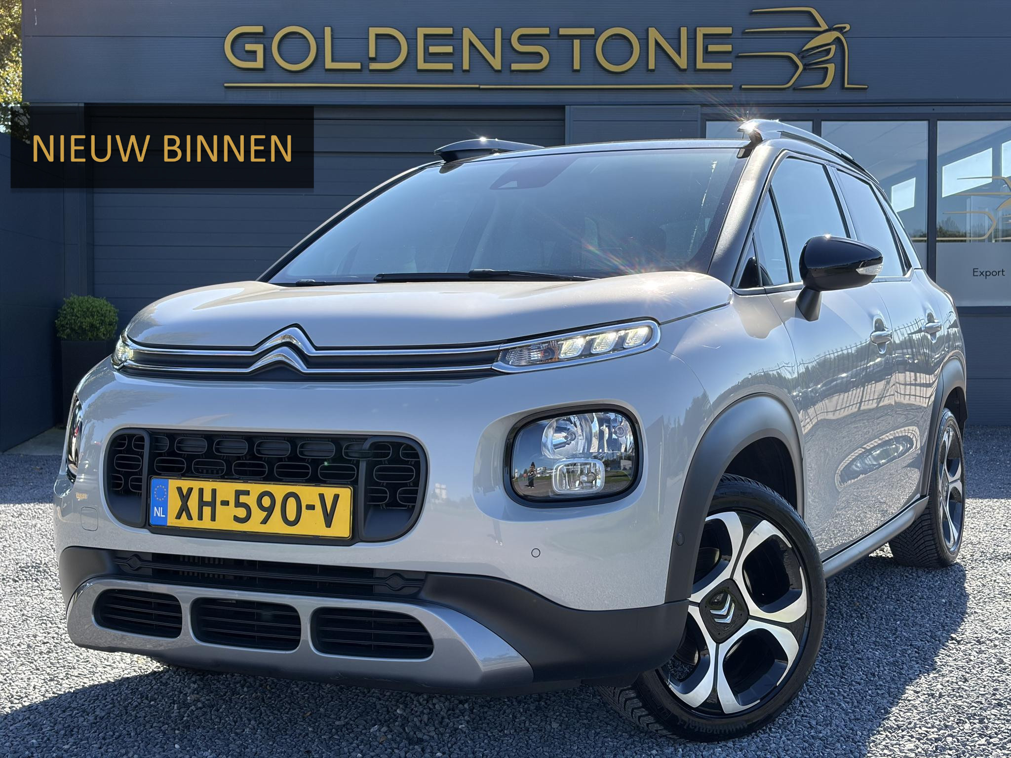 Citroen C3 Aircross 1.2 PureTech S&S Shine 2019 - voorkant