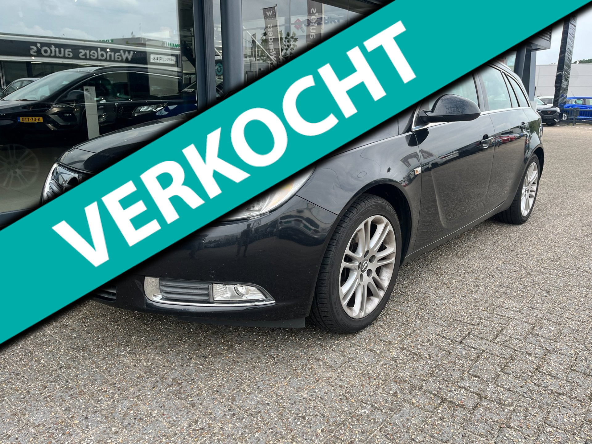 Opel Insignia Sports Tourer SW 1.6 T Sport 2011 - voorkant