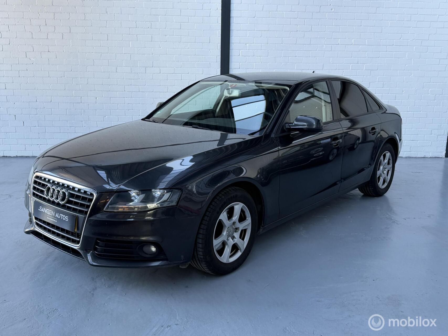 Audi Audi A4 1.8 TFSI Pro Line S Automaat Navi 2011 - voorkant