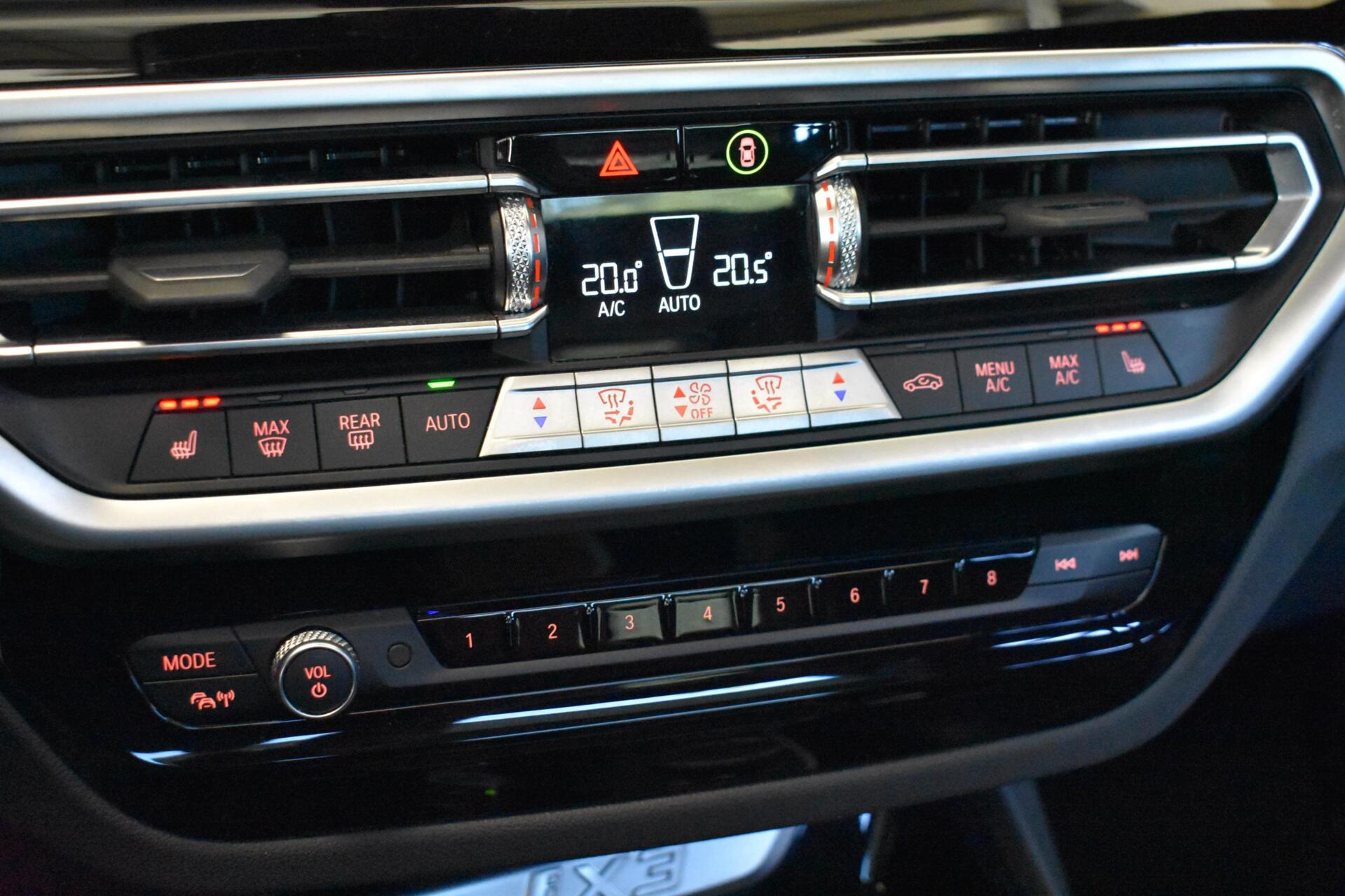 Foto van BMW Ix3