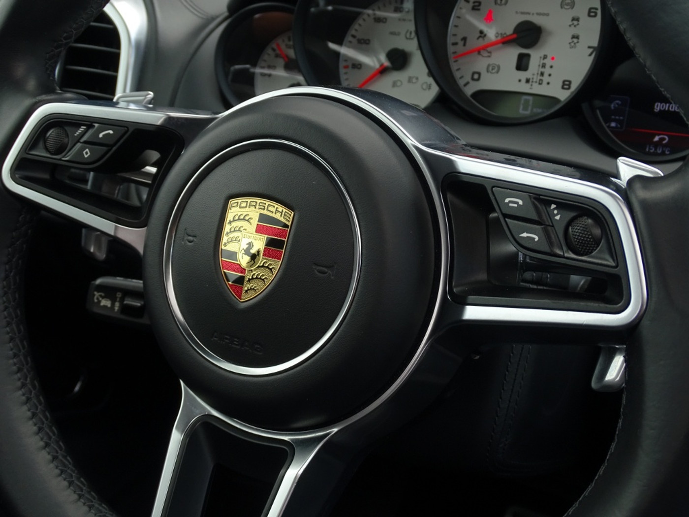 Foto van Porsche Cayenne S
