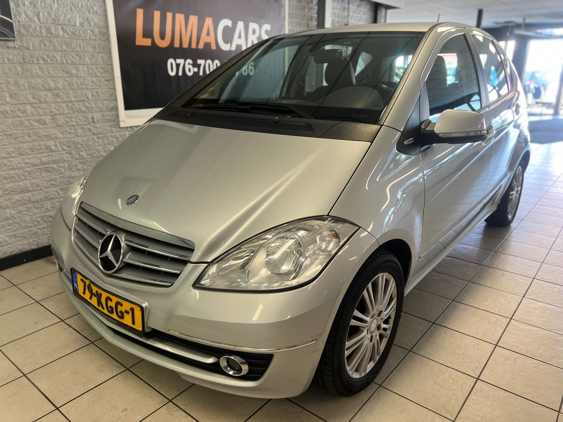 Foto van Mercedes-Benz A 180