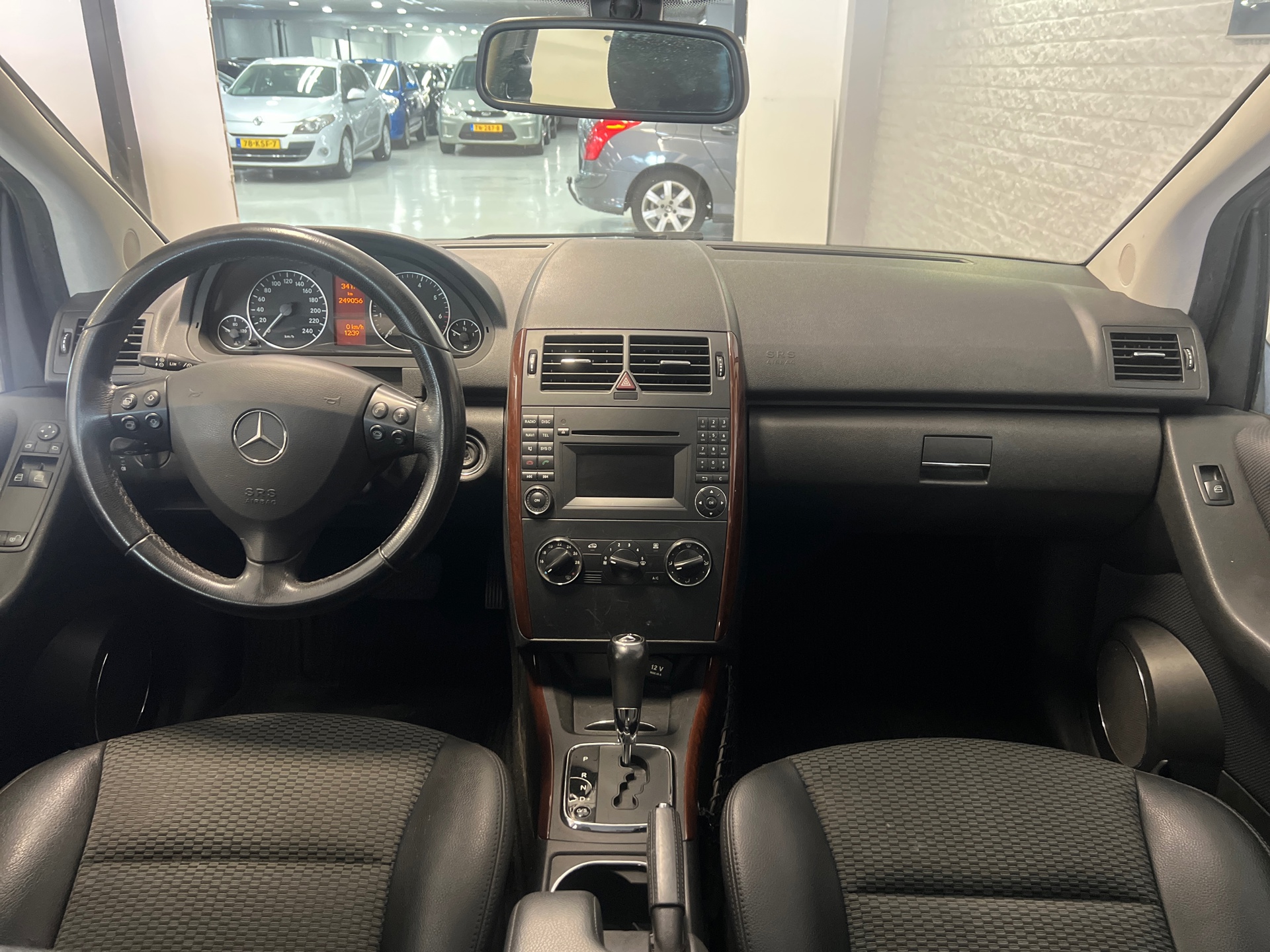 Foto van Mercedes-Benz A 180