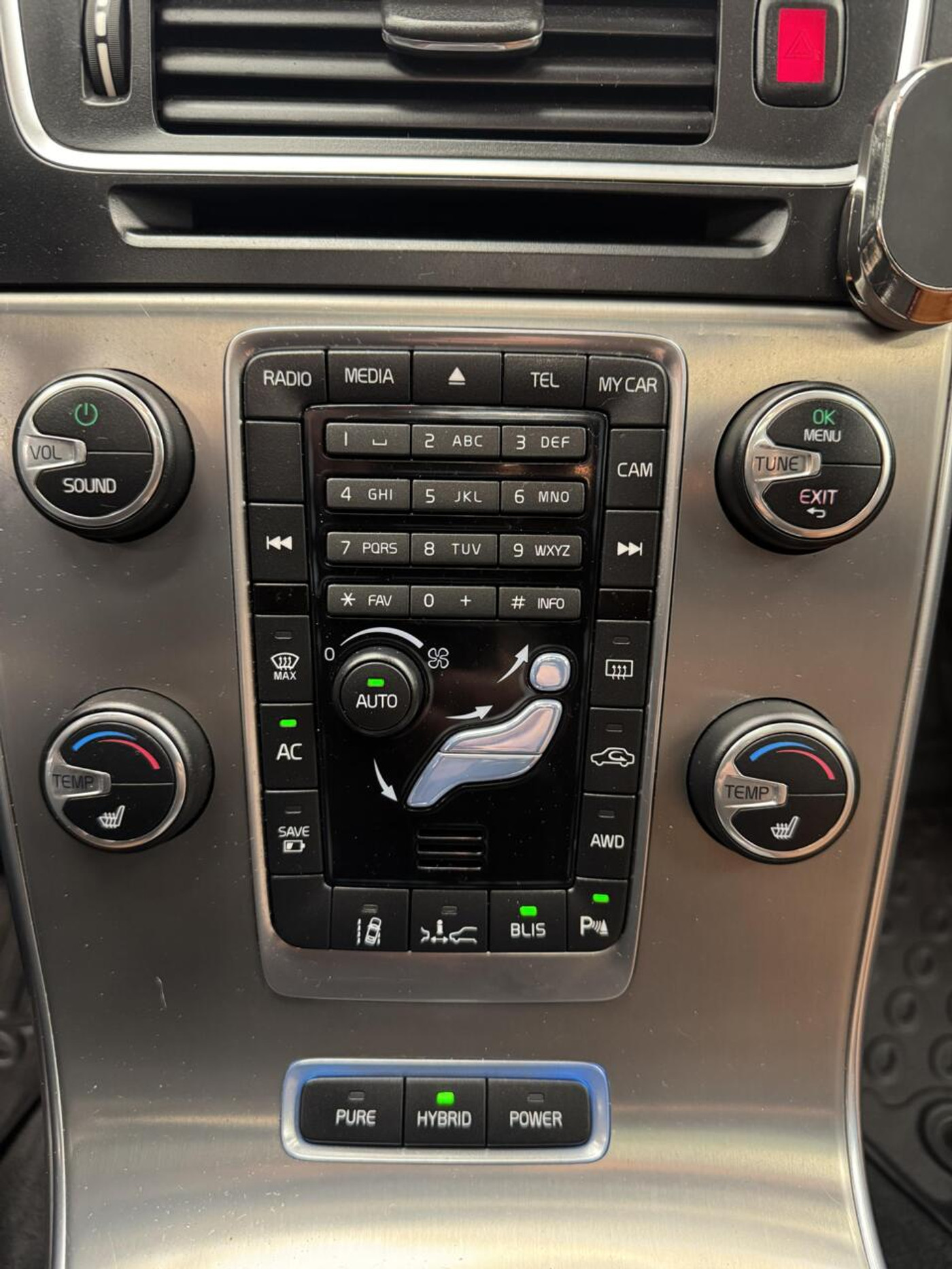 Foto van Volvo V60 Plug In Hybrid