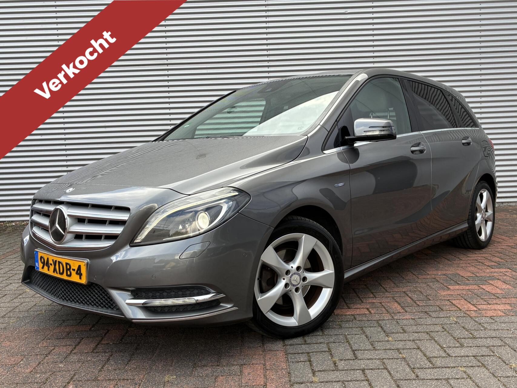Mercedes-Benz B 200 B200 Autom Airco Cruise Leer Led Camera 12 NL Auto Hoge Instap Perfecte Staat Vol Opties 2012 - voorkant