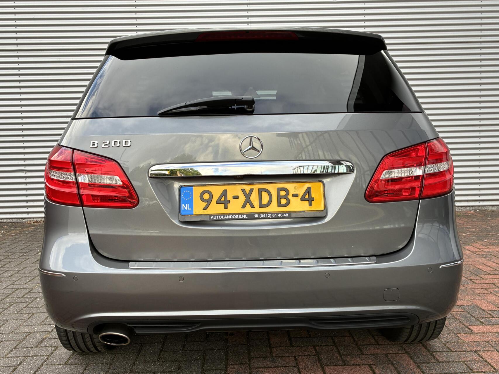 Foto van Mercedes-Benz B 200