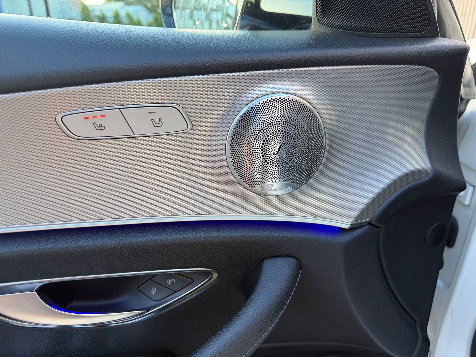 Foto van Mercedes-Benz E 200 4Matic