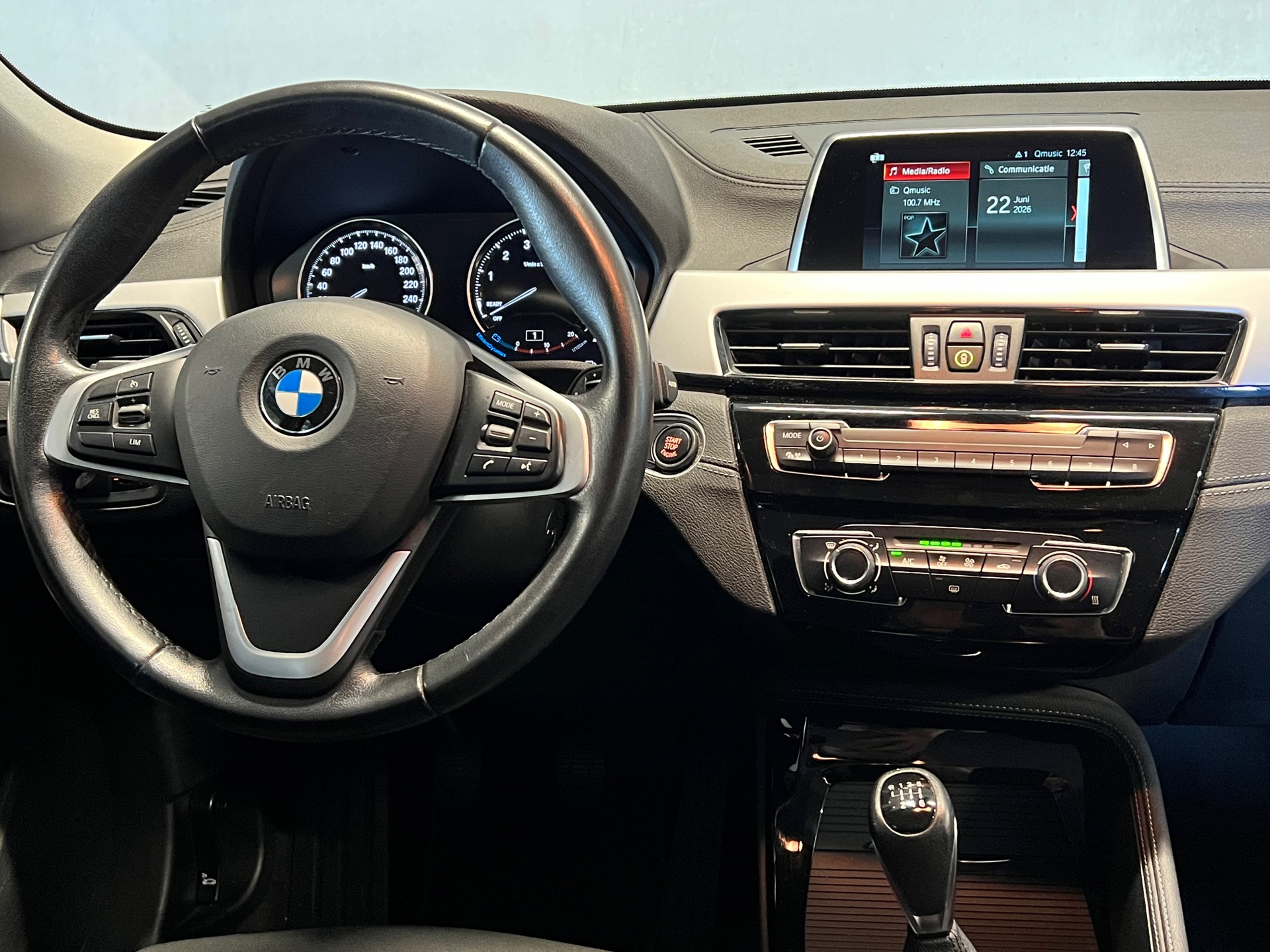 Foto van BMW X2 Sdrive18i