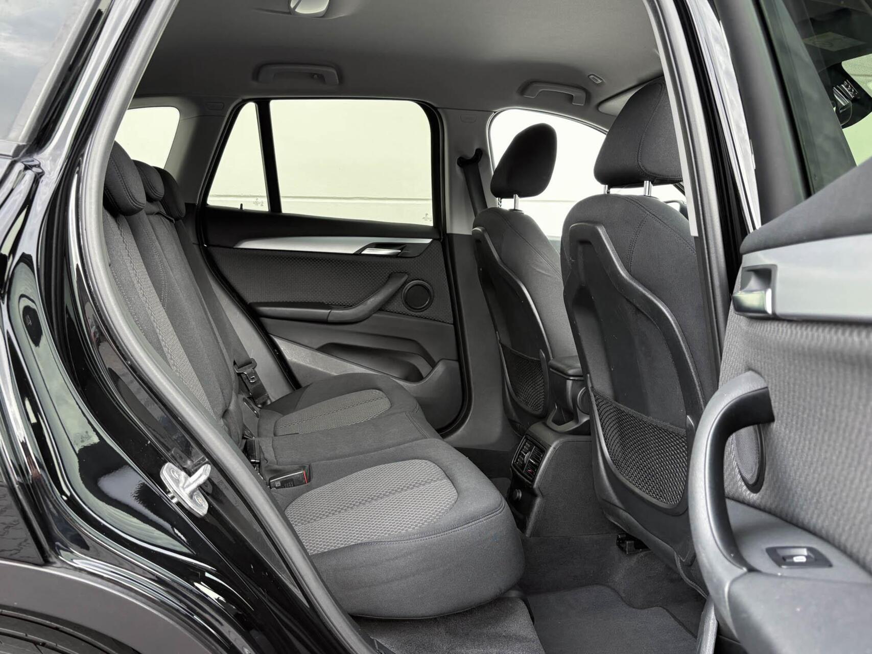 Foto van BMW X1 sDrive 18i