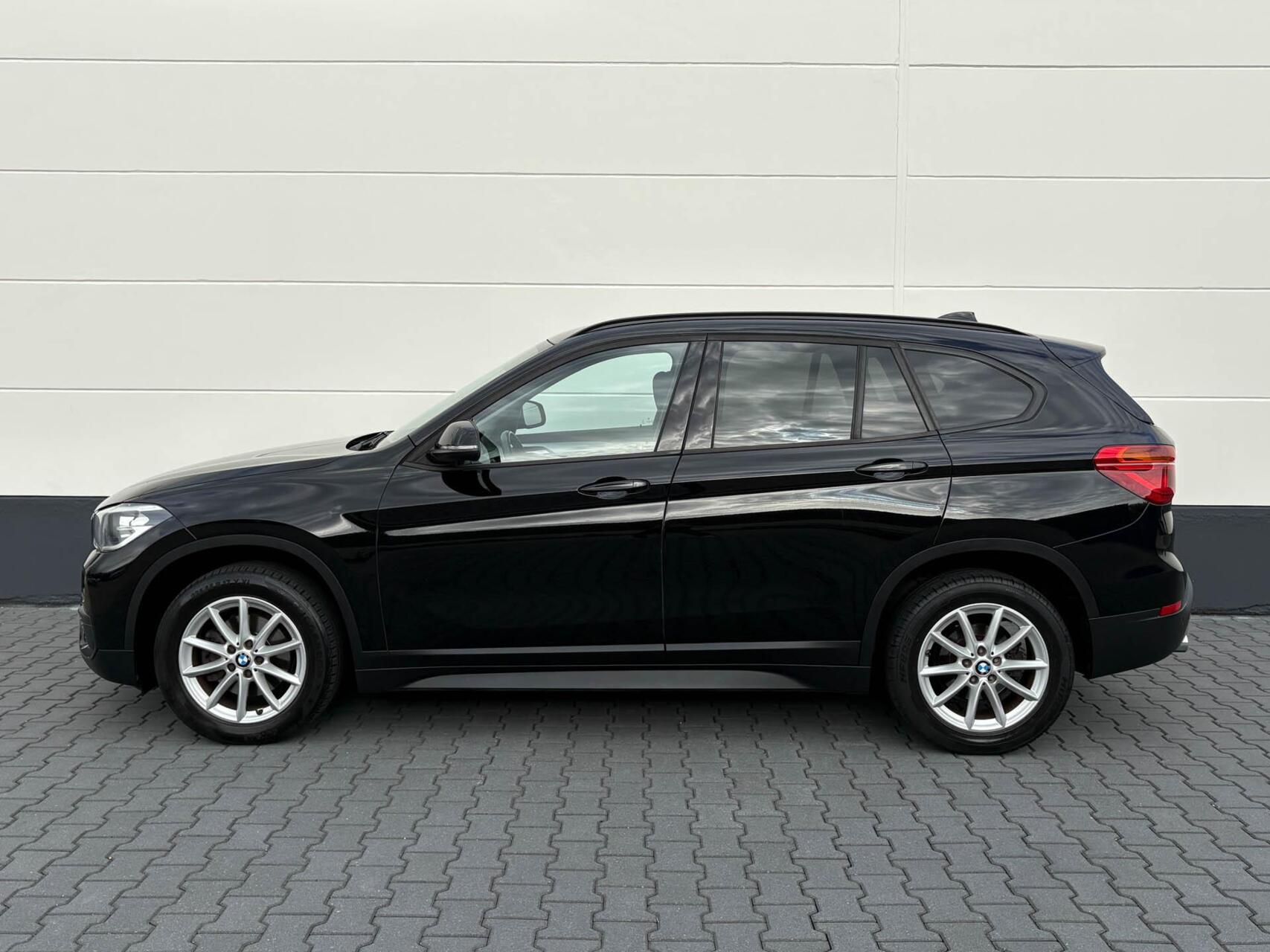 Foto van BMW X1 sDrive 18i