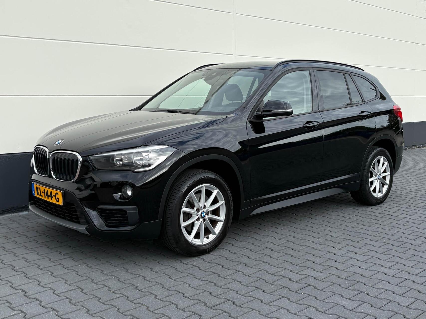 Foto van BMW X1 sDrive 18i