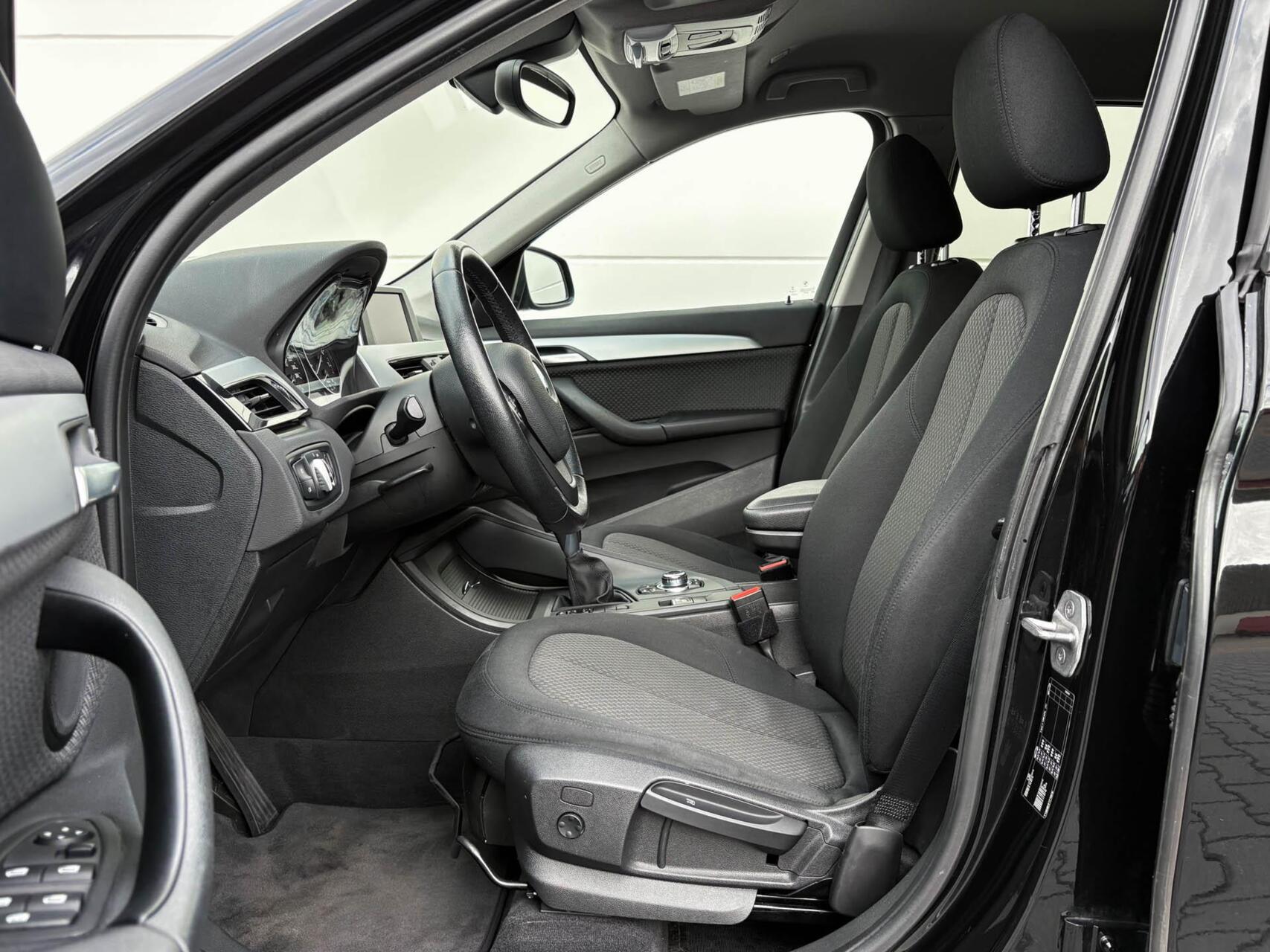 Foto van BMW X1 sDrive 18i