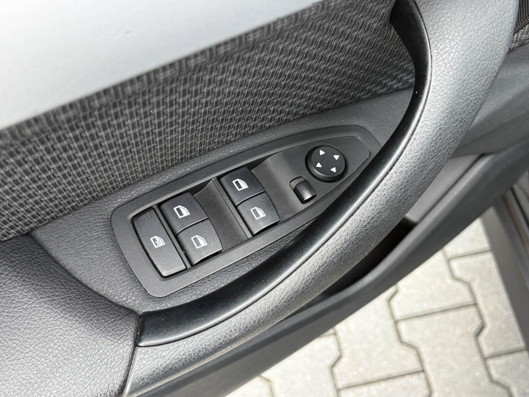 Foto van BMW X1 sDrive 18i