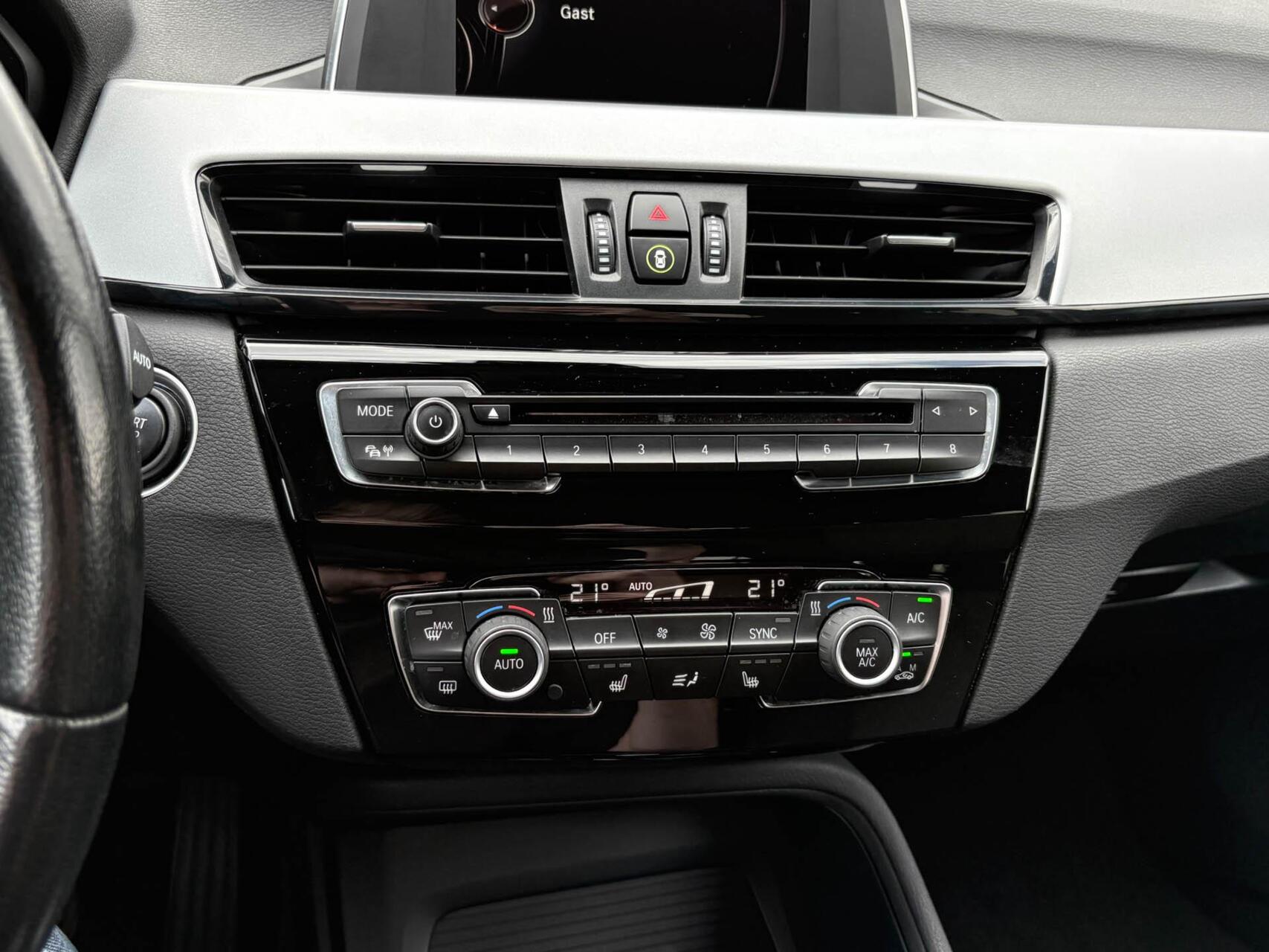 Foto van BMW X1 sDrive 18i