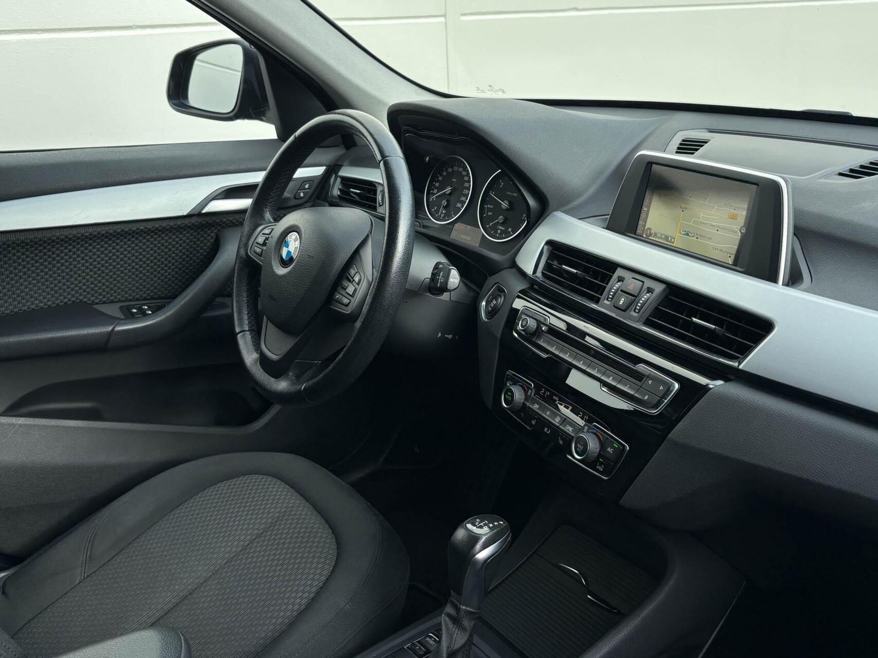 Foto van BMW X1 sDrive 18i