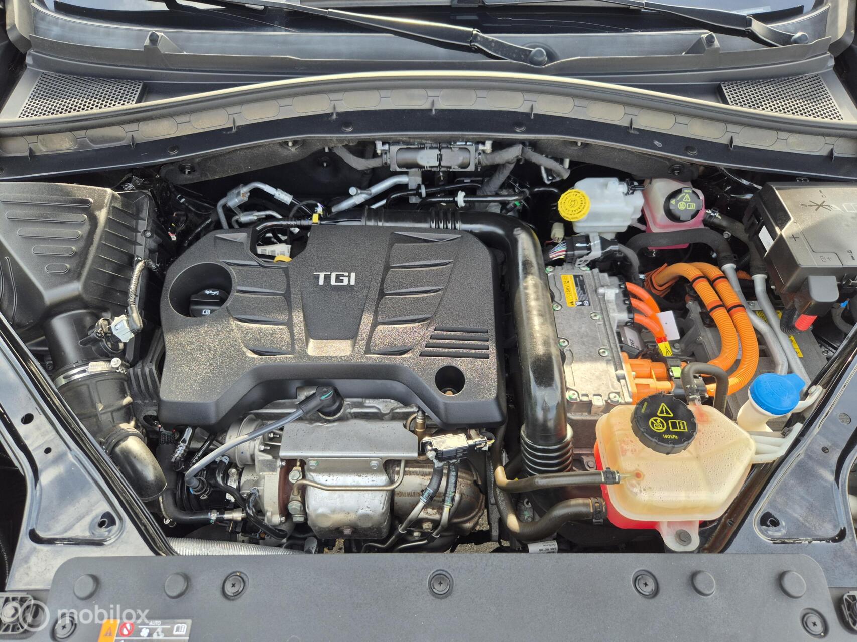 Foto van MG MG Rx6 Plug-in Hybrid