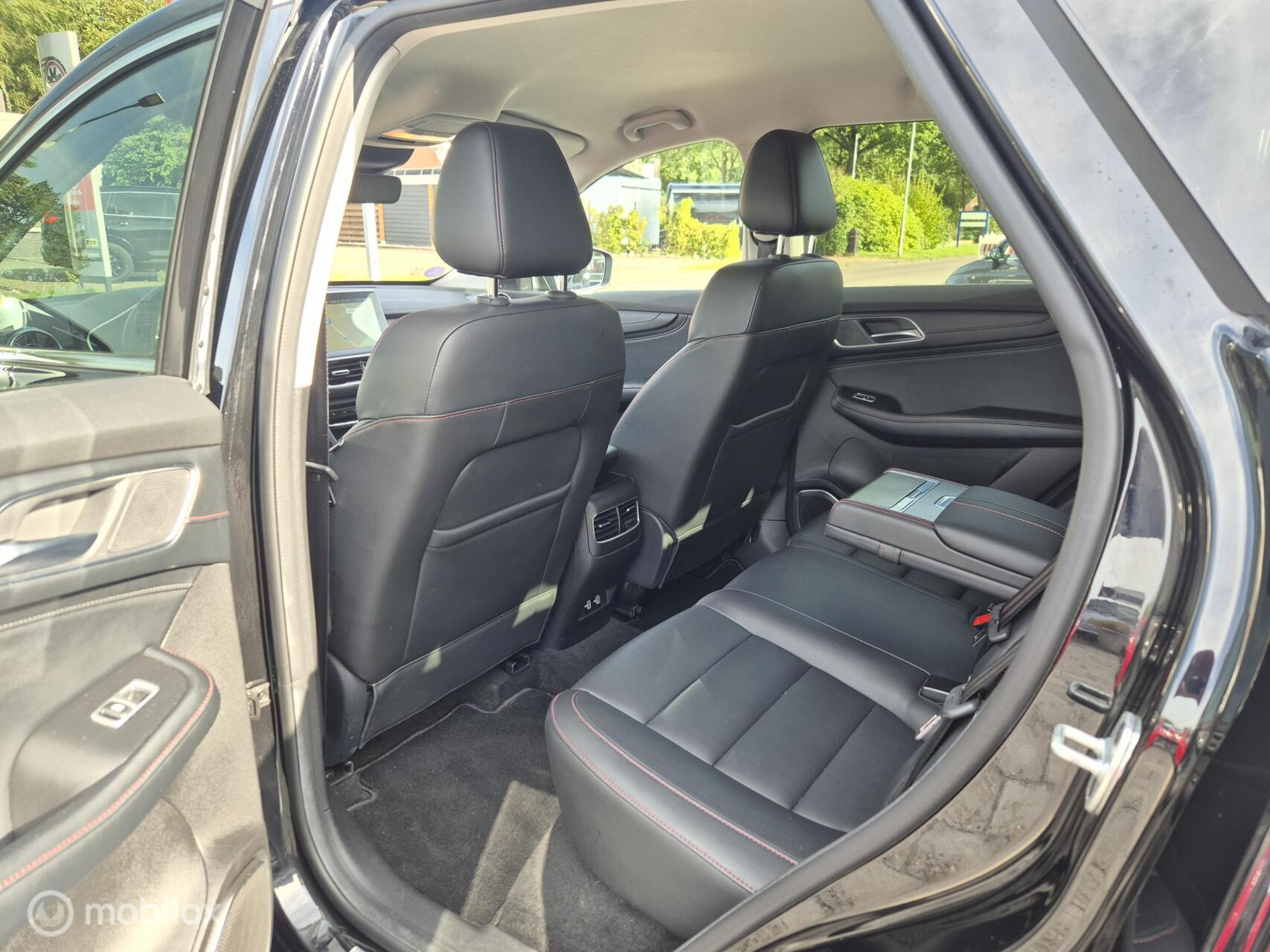 Foto van MG MG Rx6 Plug-in Hybrid