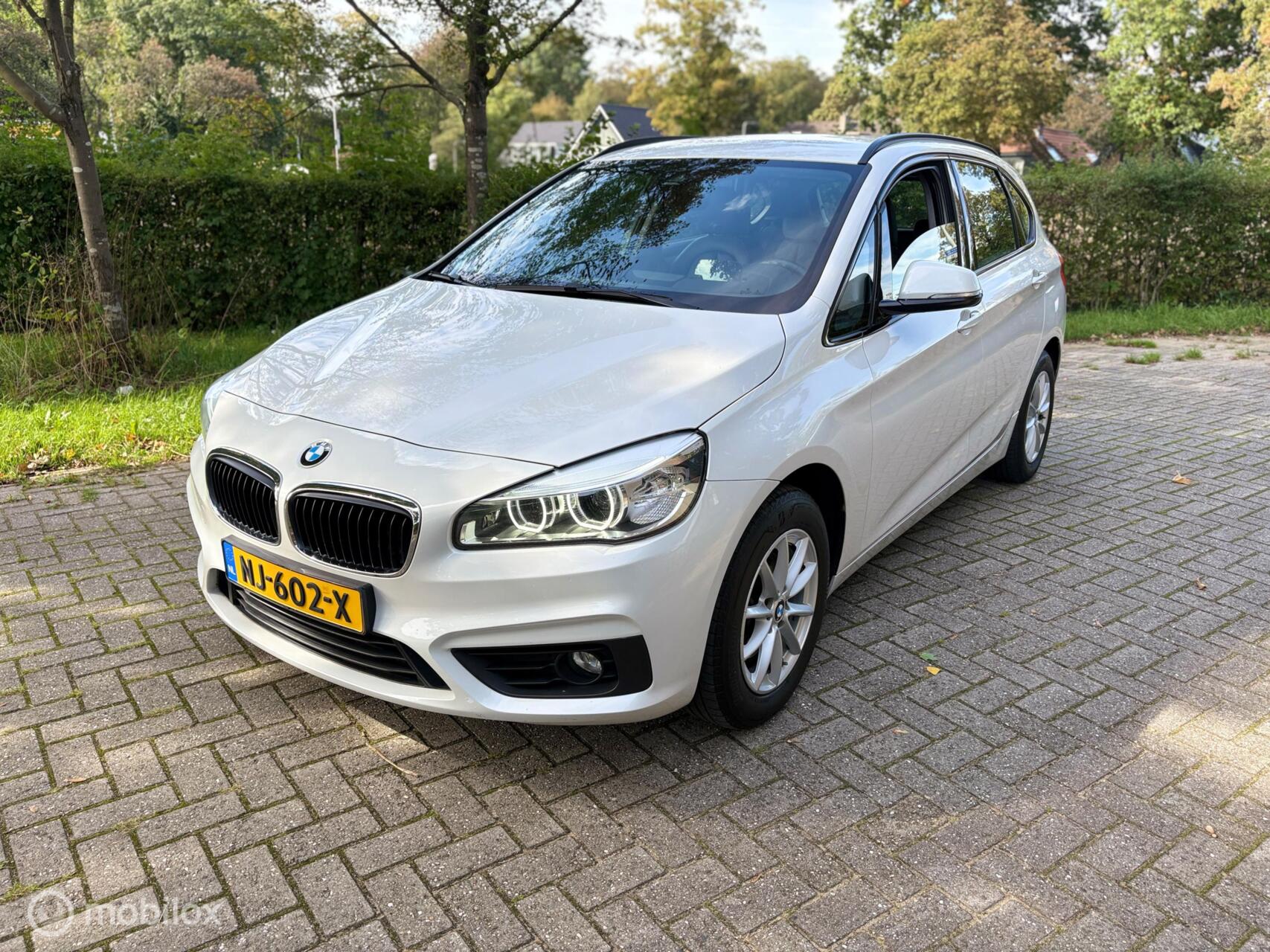 BMW 218i Active Tourer 218i Centennial High Excutive (leer, Clima) 2017 - voorkant