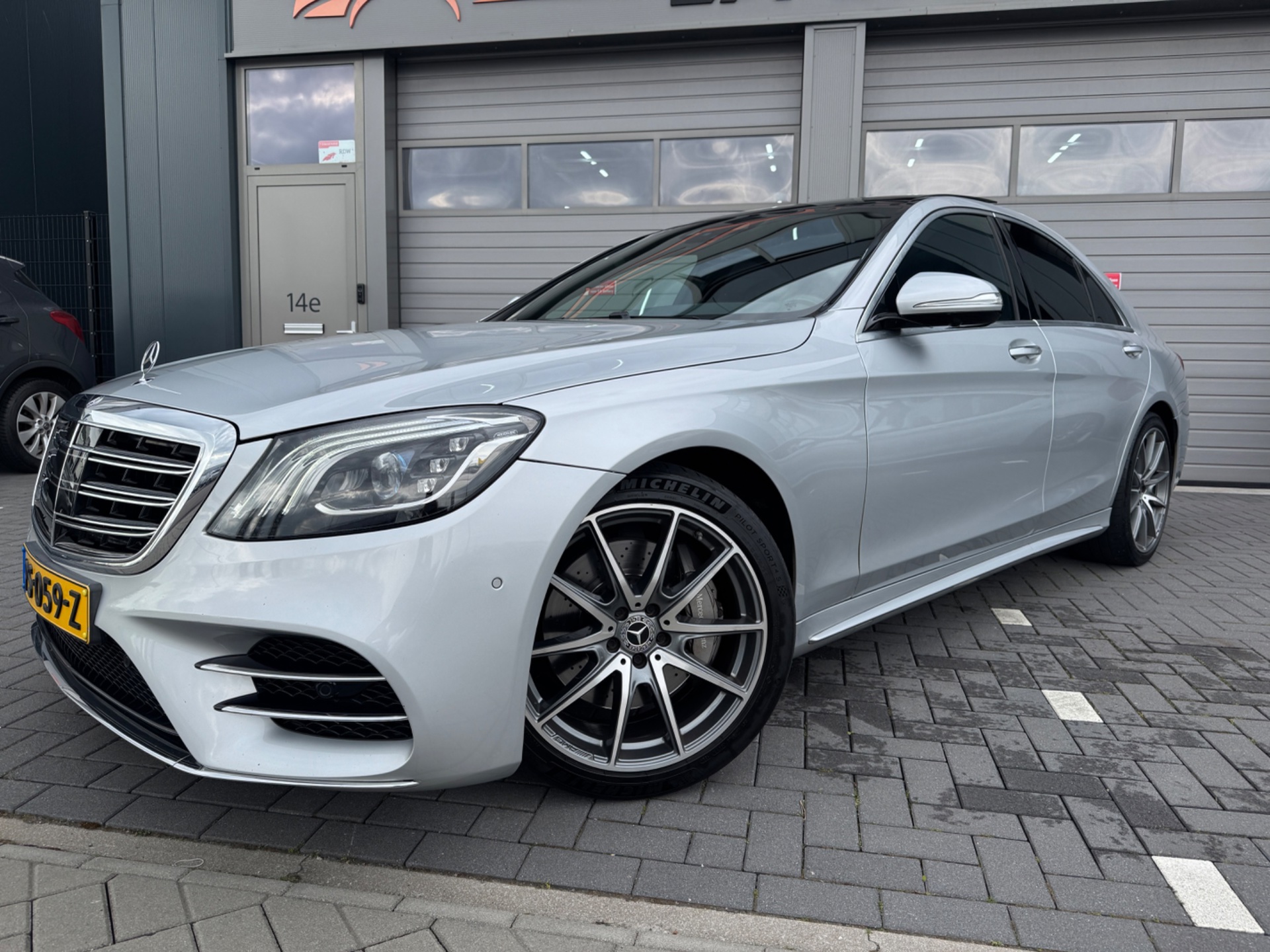 Foto van Mercedes-Benz S 400 D 4Matic