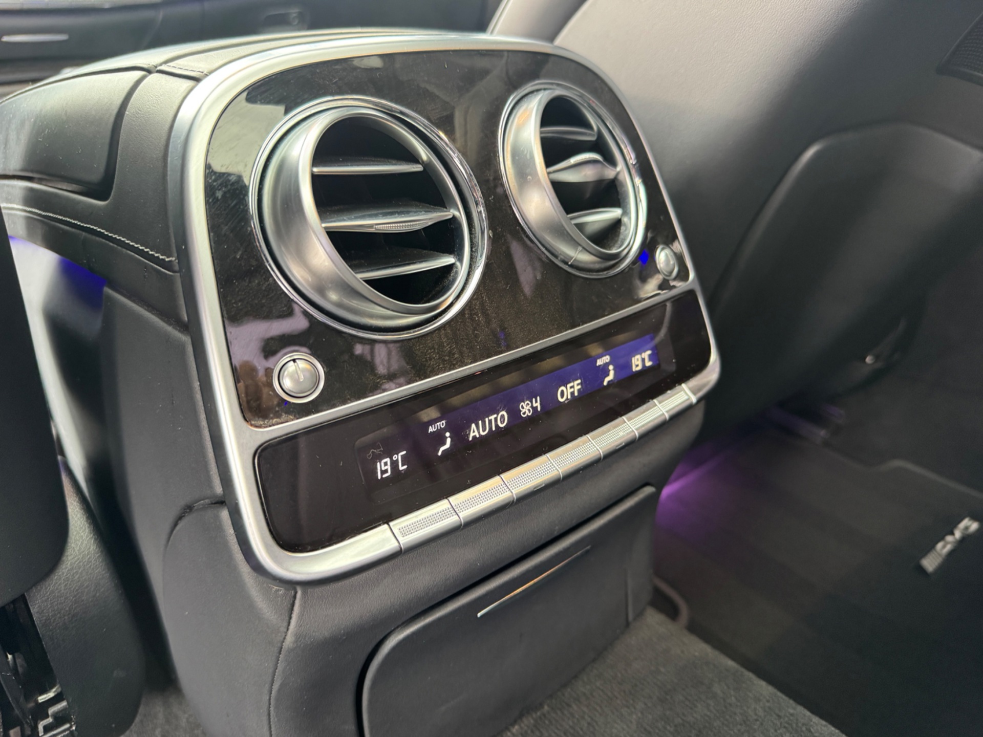 Foto van Mercedes-Benz S 400 D 4Matic