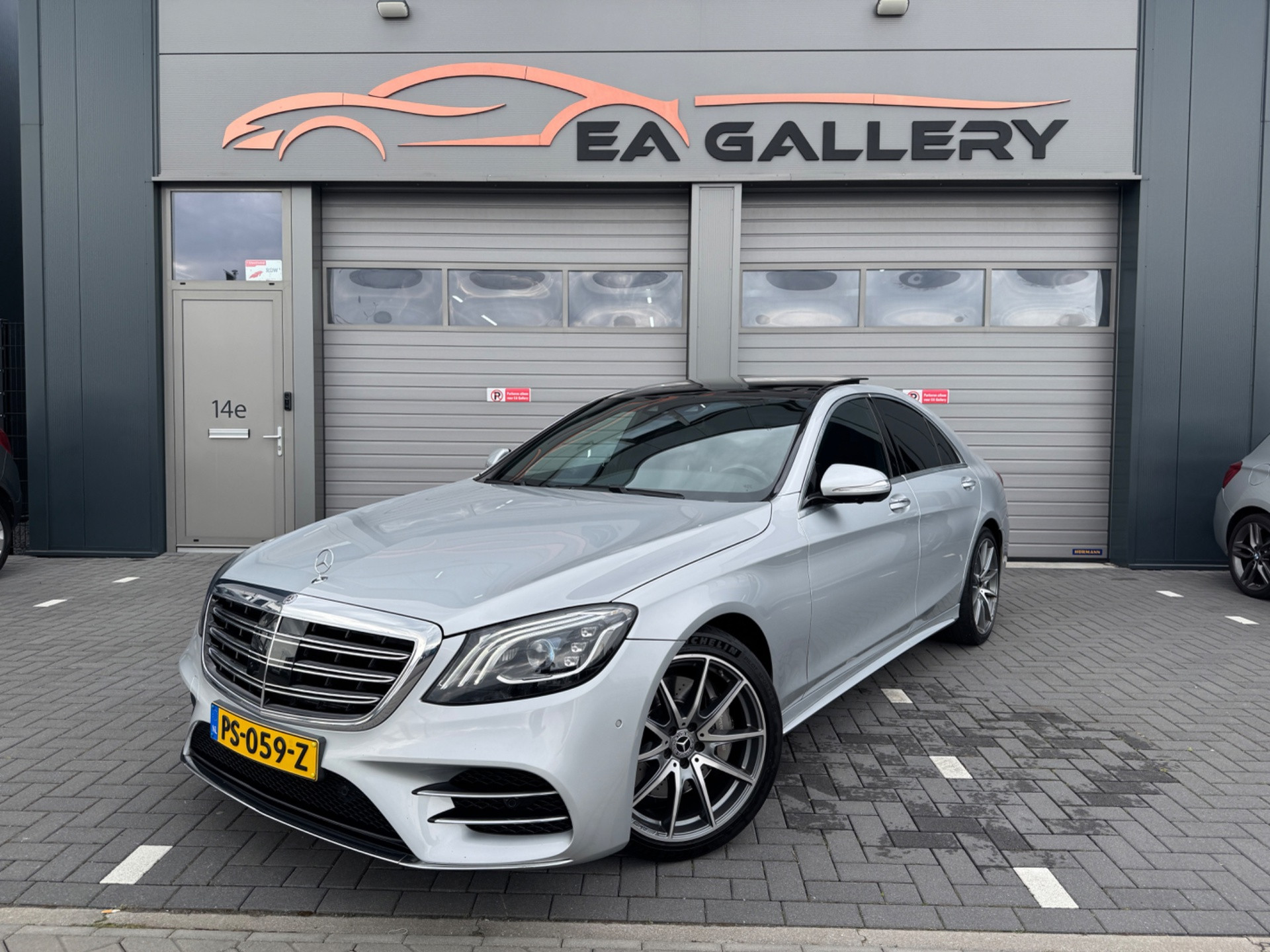 Foto van Mercedes-Benz S 400 D 4Matic