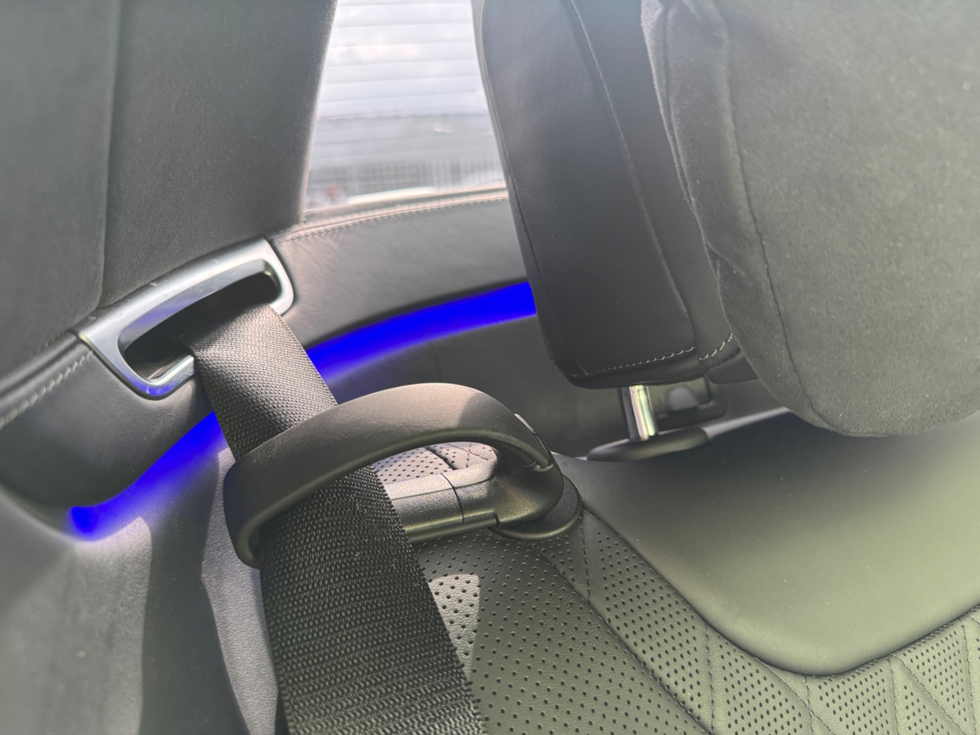 Foto van Mercedes-Benz S 400 D 4Matic