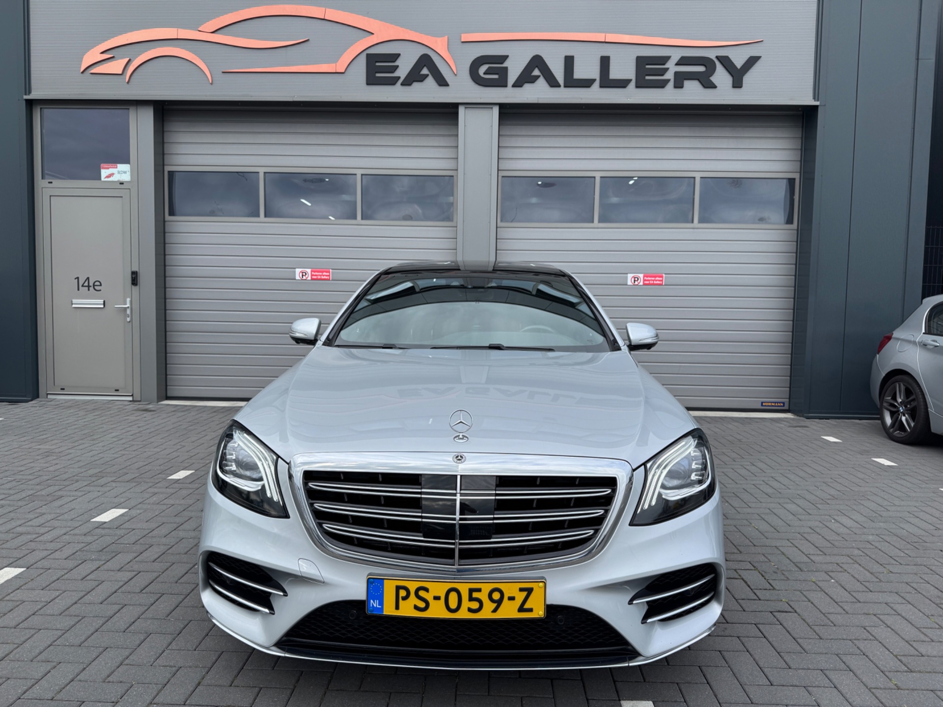 Foto van Mercedes-Benz S 400 D 4Matic