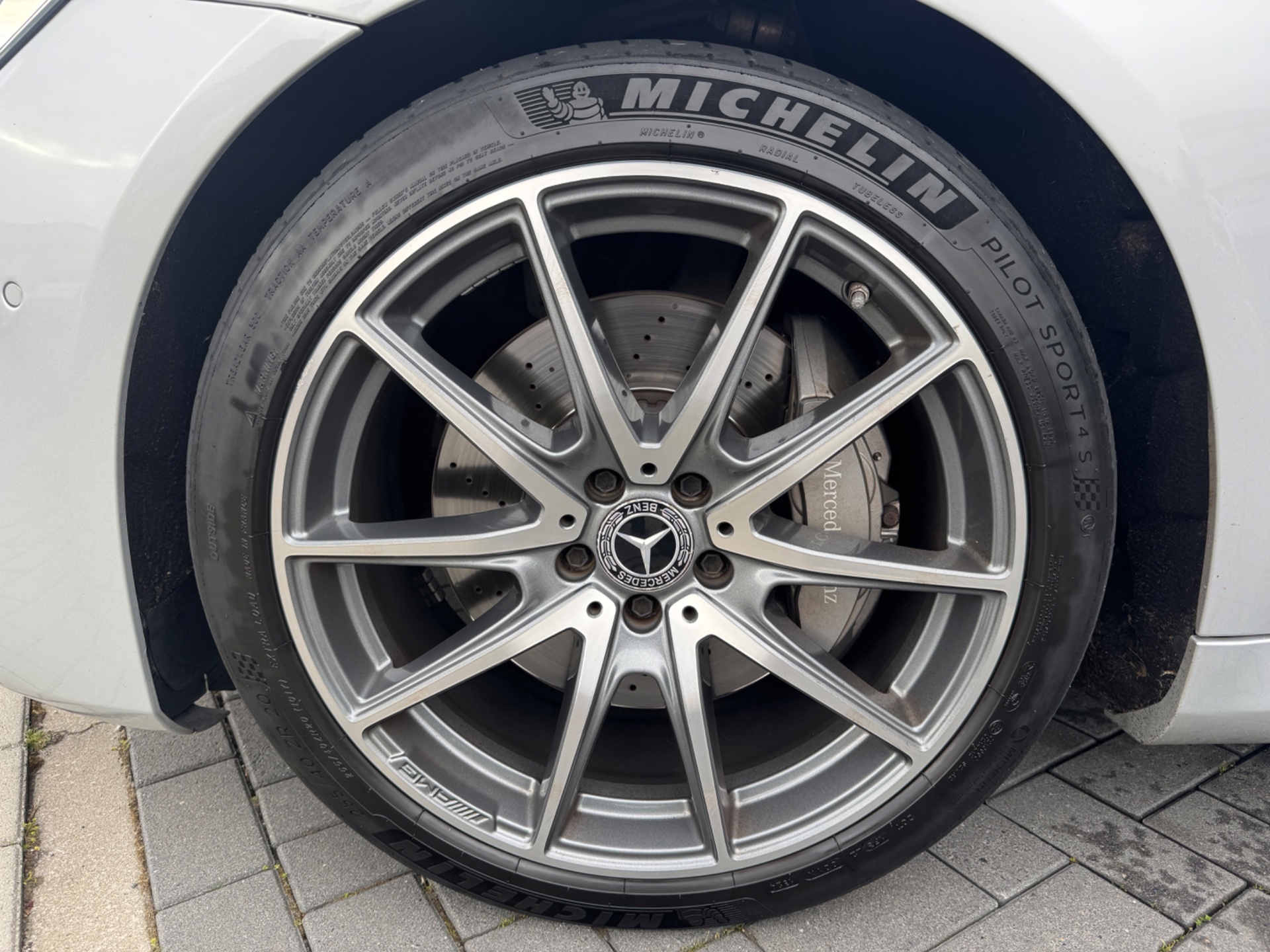 Foto van Mercedes-Benz S 400 D 4Matic