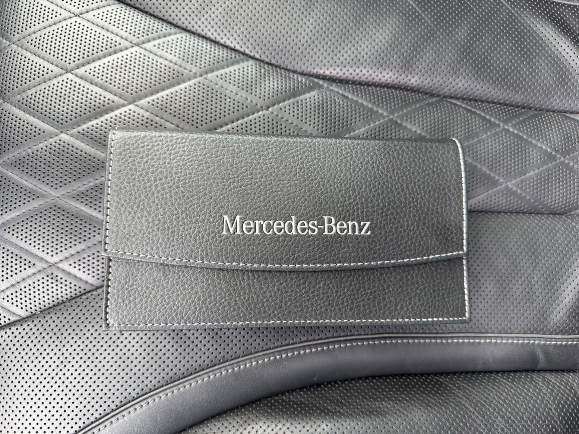Foto van Mercedes-Benz S 400 D 4Matic