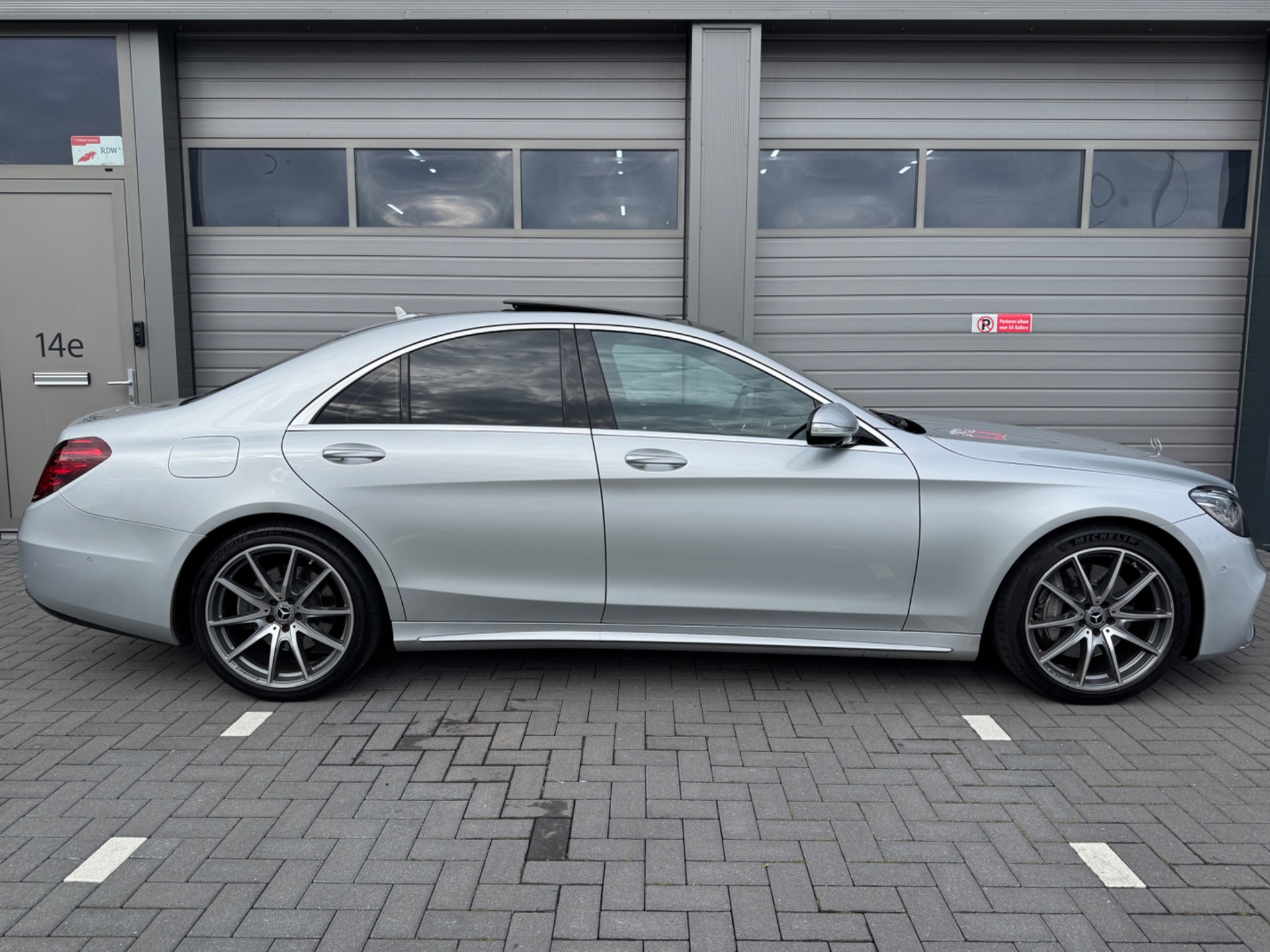 Foto van Mercedes-Benz S 400 D 4Matic