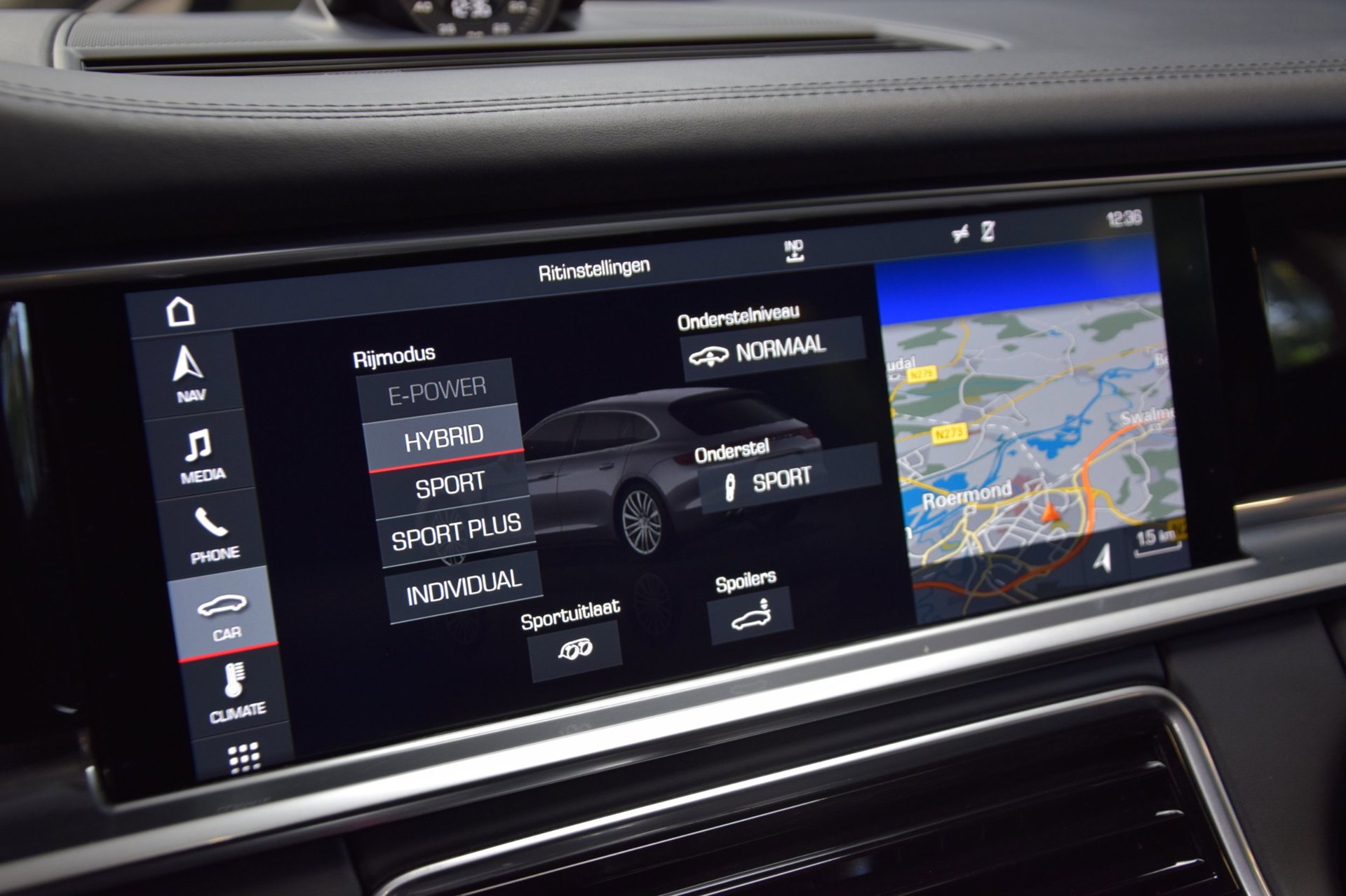Foto van Porsche Panamera 4 E-hybrid