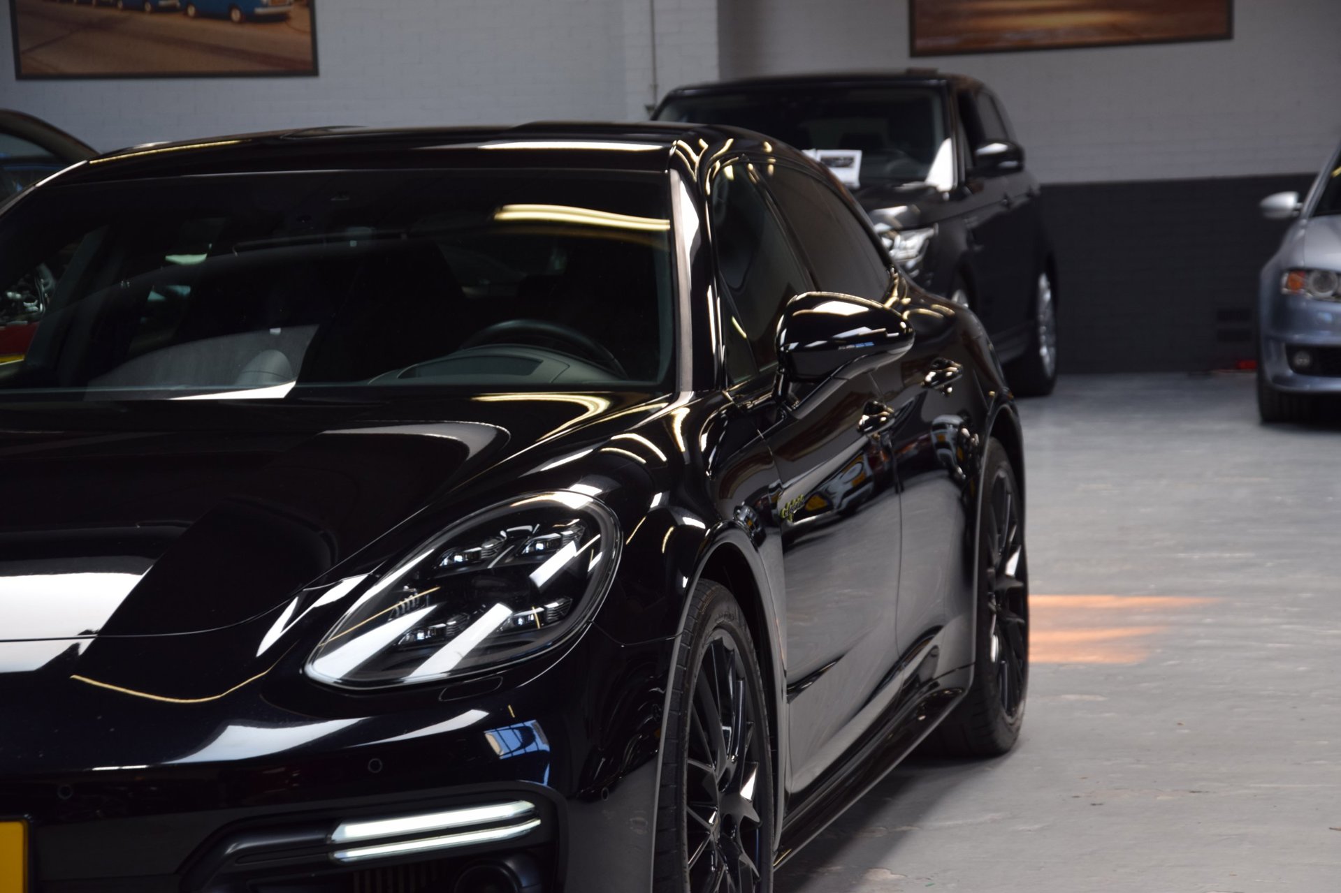 Foto van Porsche Panamera 4 E-hybrid