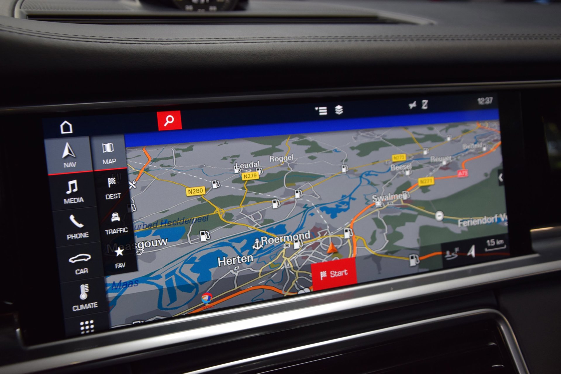 Foto van Porsche Panamera 4 E-hybrid