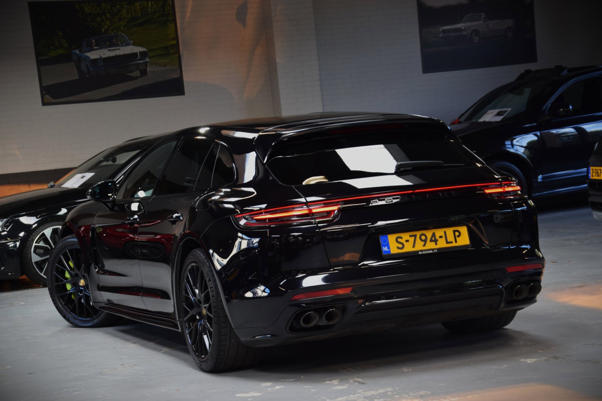 Foto van Porsche Panamera 4 E-hybrid