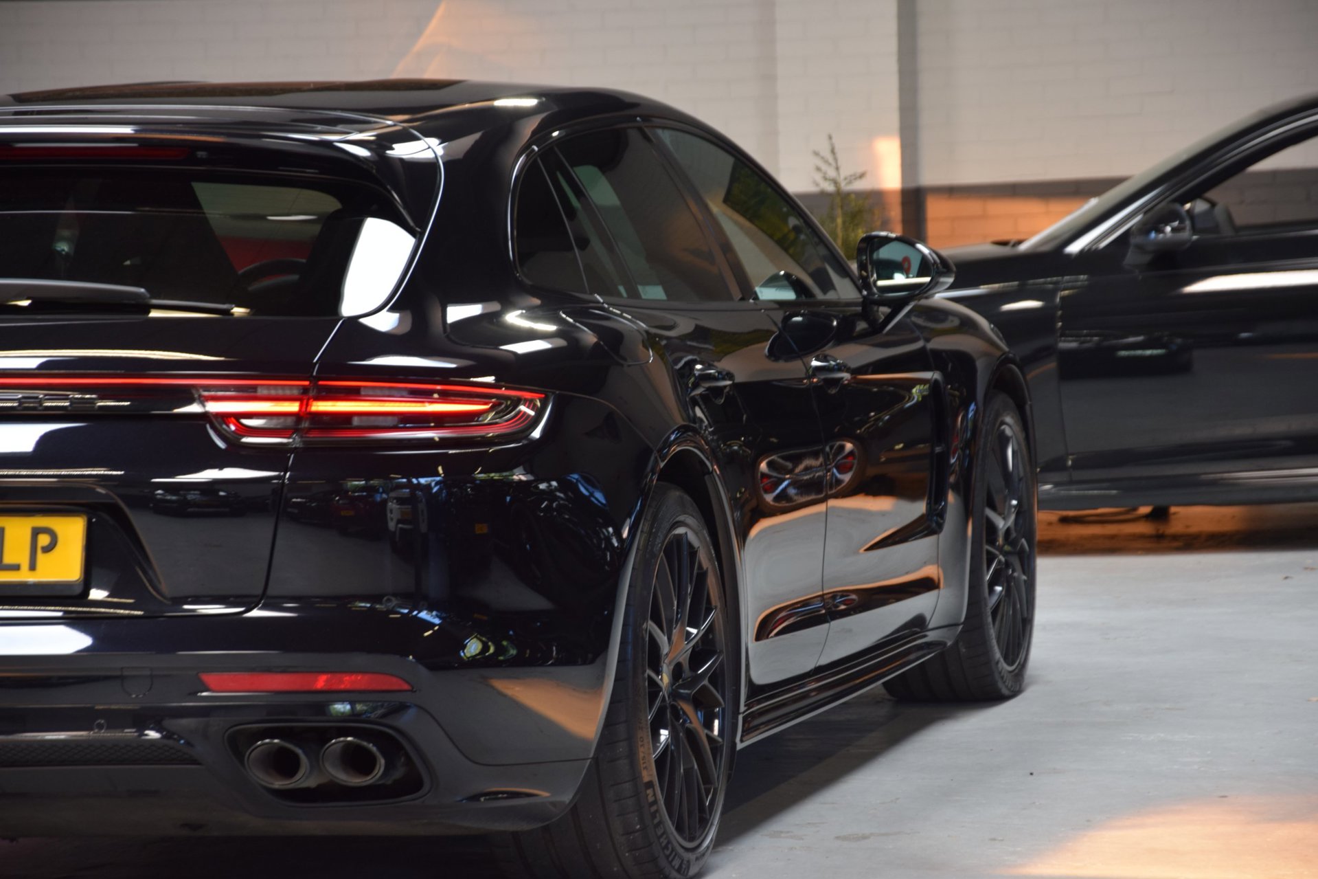 Foto van Porsche Panamera 4 E-hybrid
